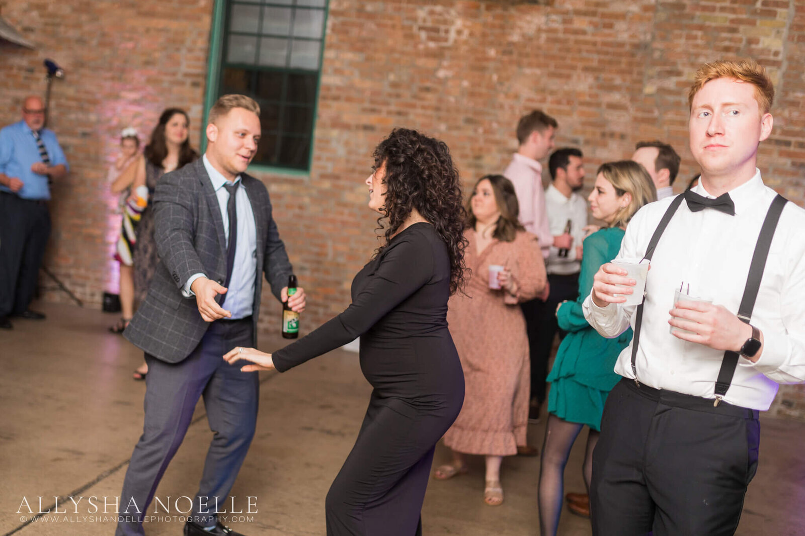 Wedding-at-The-Factory-on-Barclay-in-Milwaukee-1215