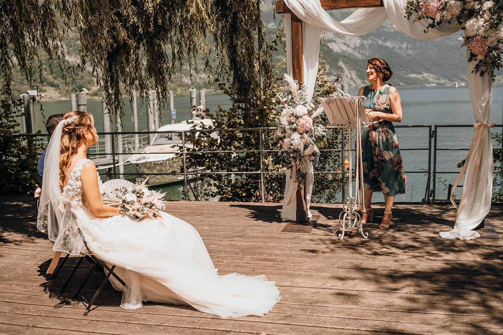 Herzensding_Nadine_Dudli_FreieZeremonie_Hochzeitszeremonie_FreieTrauung_Trauredner Schweiz_Hochzeitzeremonie5