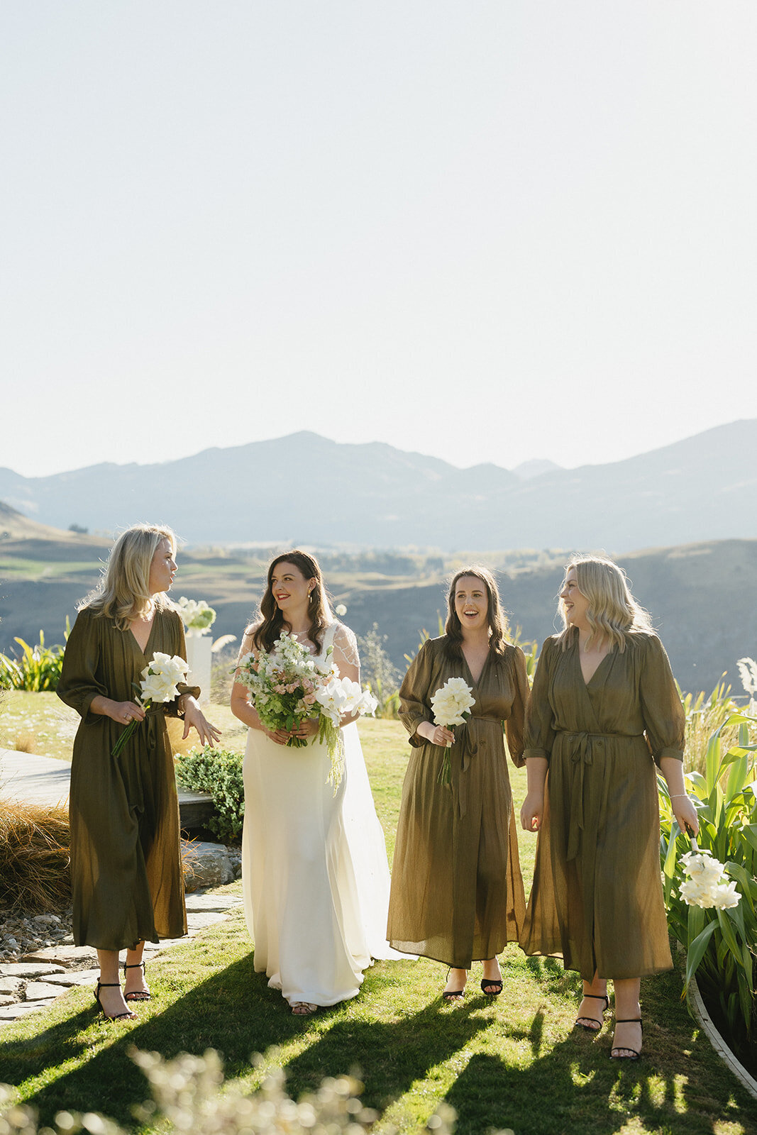 Melissa Clark Photography - Queenstown Wedding Photographer - Lake Hayes Holiday Home Wedding - Katherine & Adam 4.5.24-154