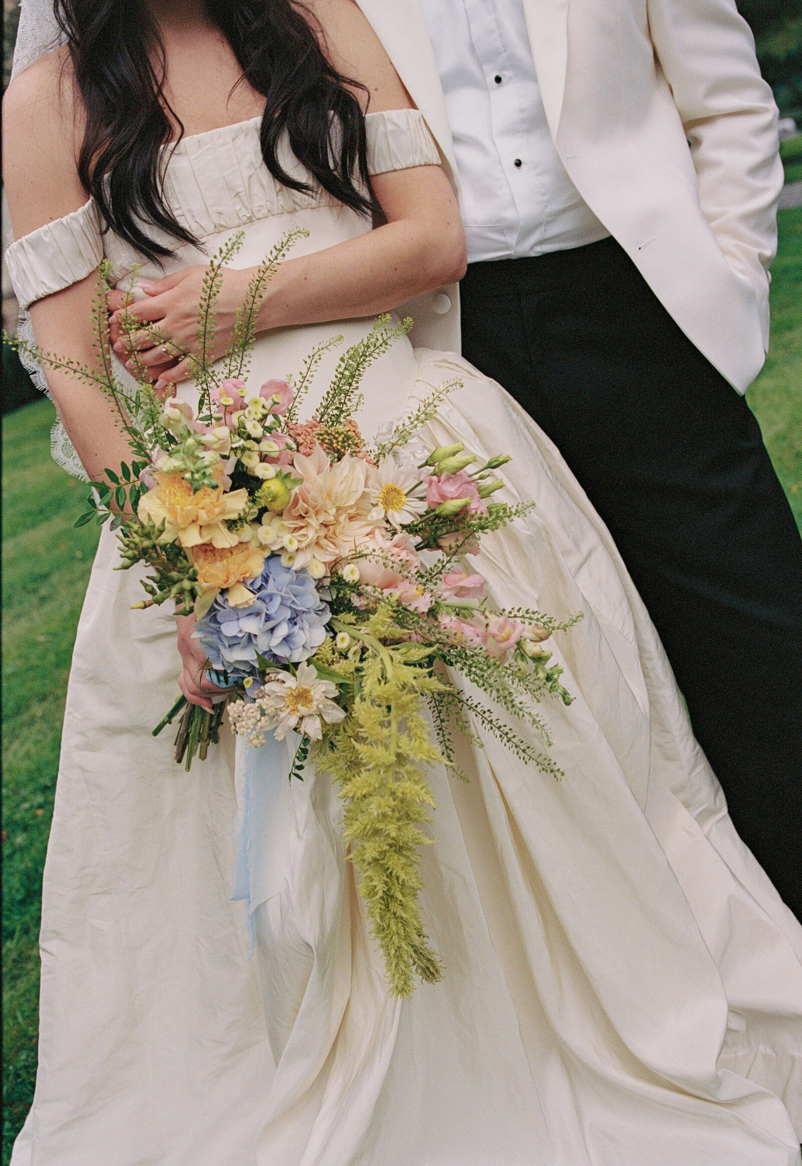 Film-Wedding-Photographer-Zara-Staples-Weddings176