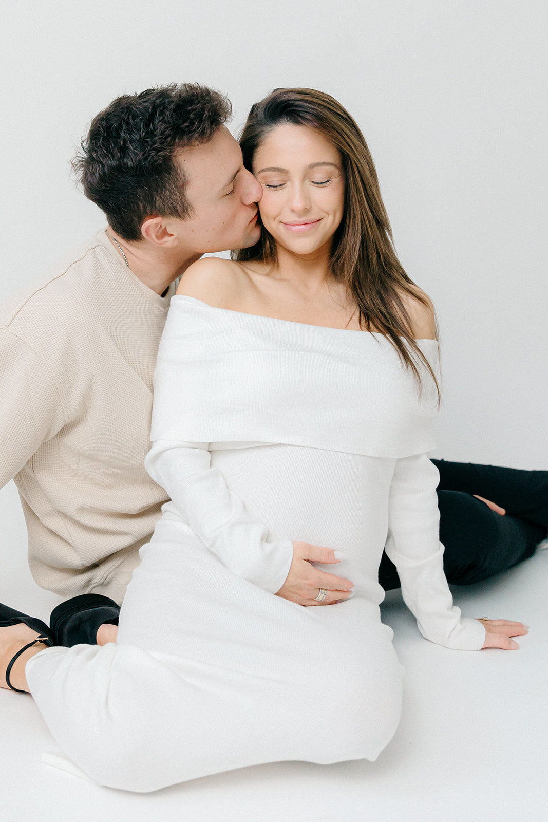 Studio_couple_maternity_Session_Boulder