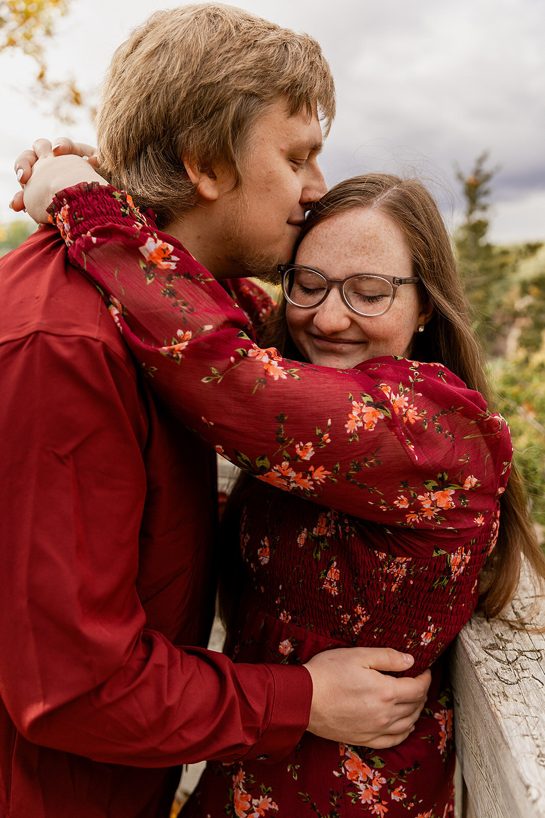 Travis and Alyssa Sioux Falls Engagement-27_websize