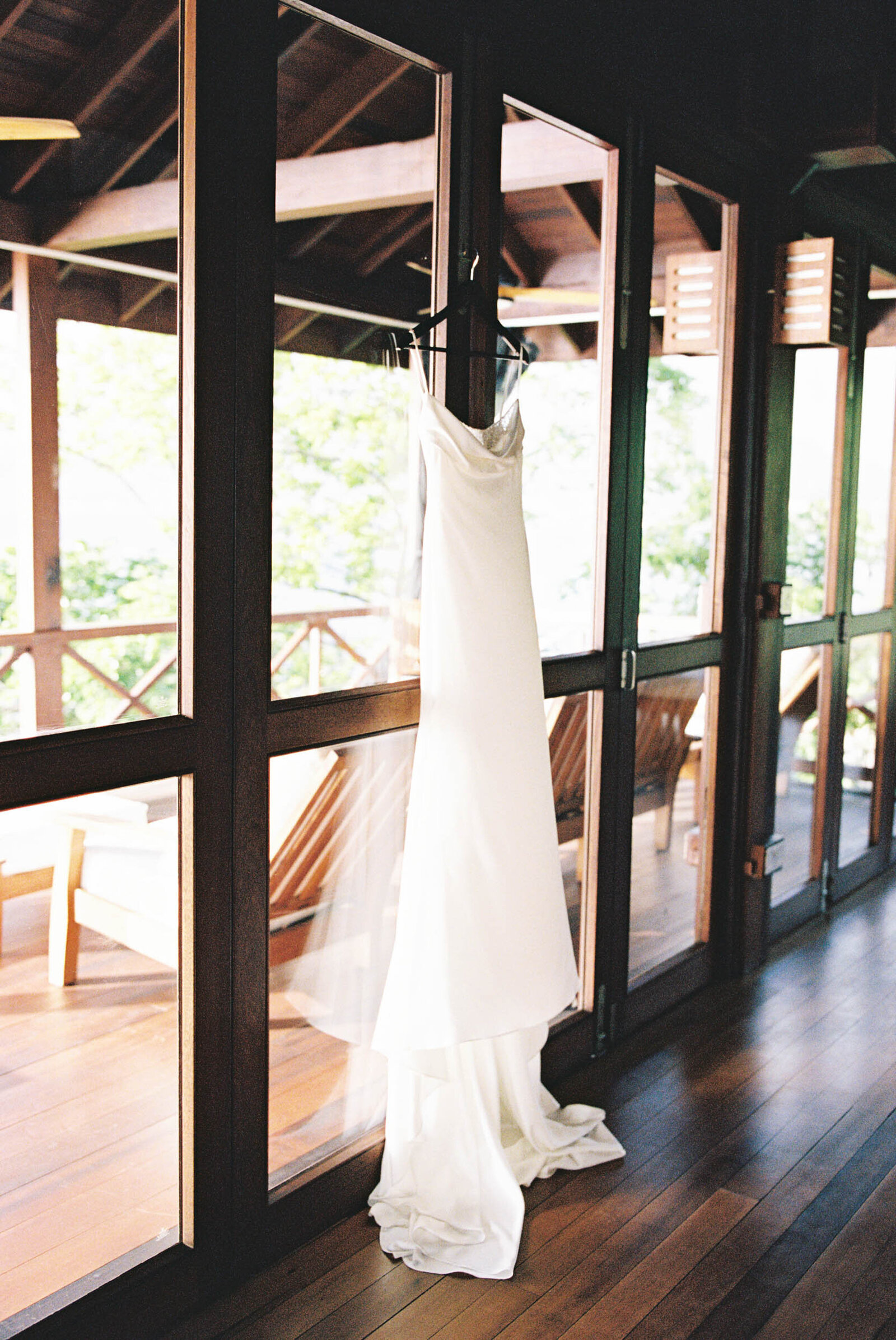 secret-bay-dominica-elopement-asia-pimentel-photography-e+a-11