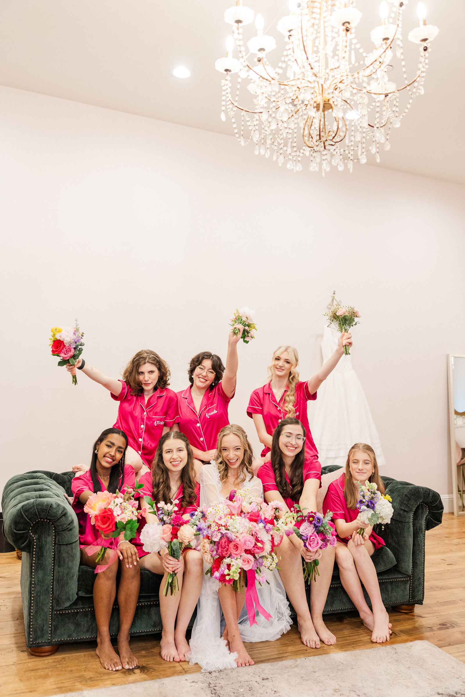 Bride-with-bridesmaids