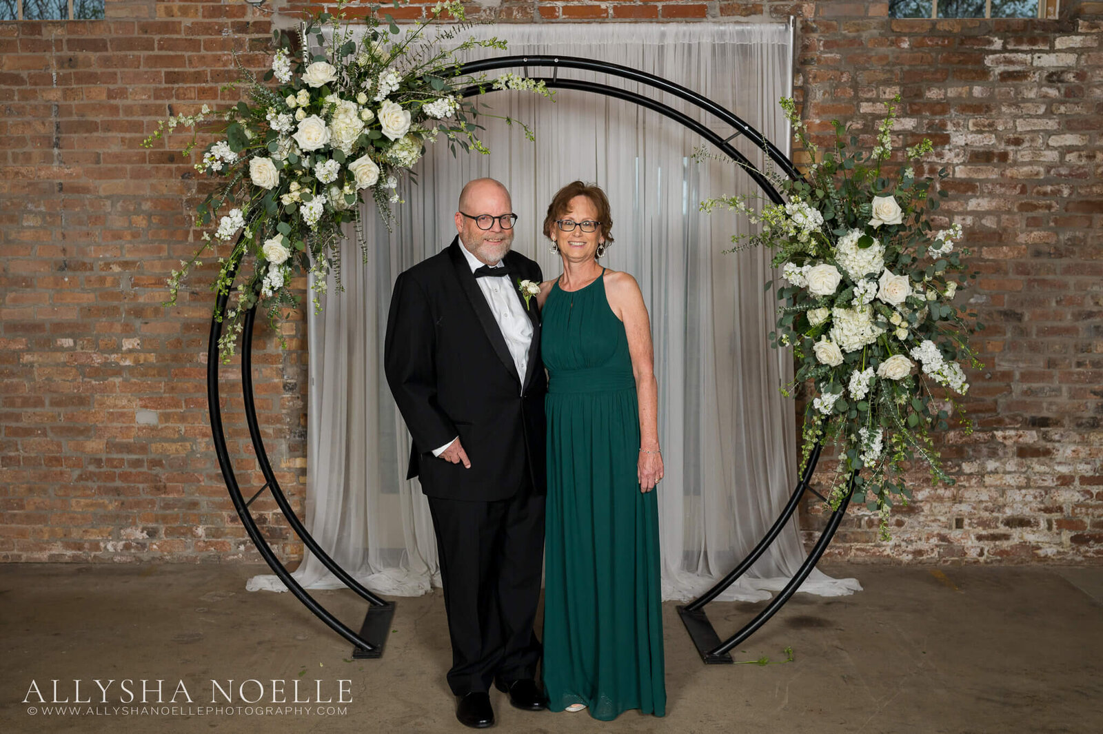 Wedding-at-The-Factory-on-Barclay-in-Milwaukee-0644