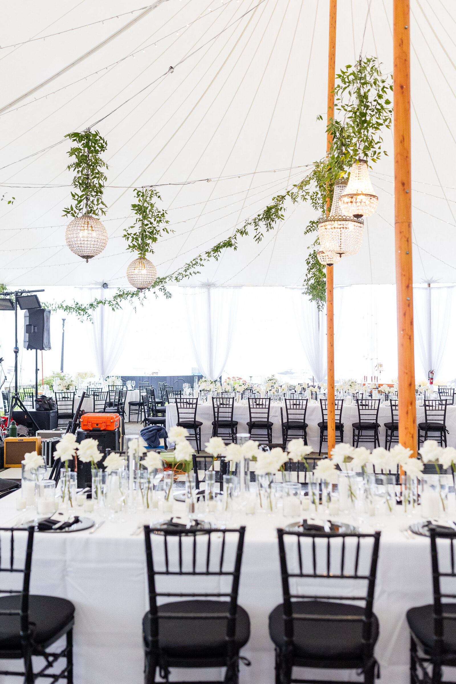 belle-haven-club-wedding-lighting-tent-6