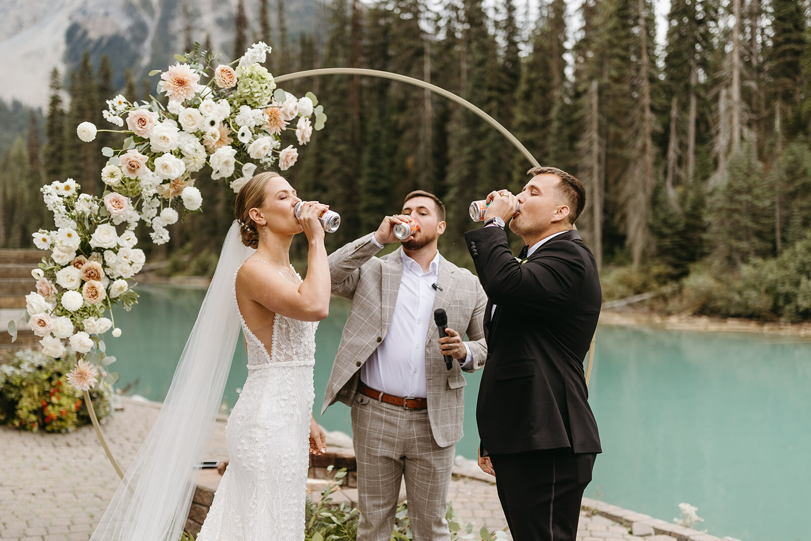EmeraldLake-Wedding-V&C-MintPhoto-259