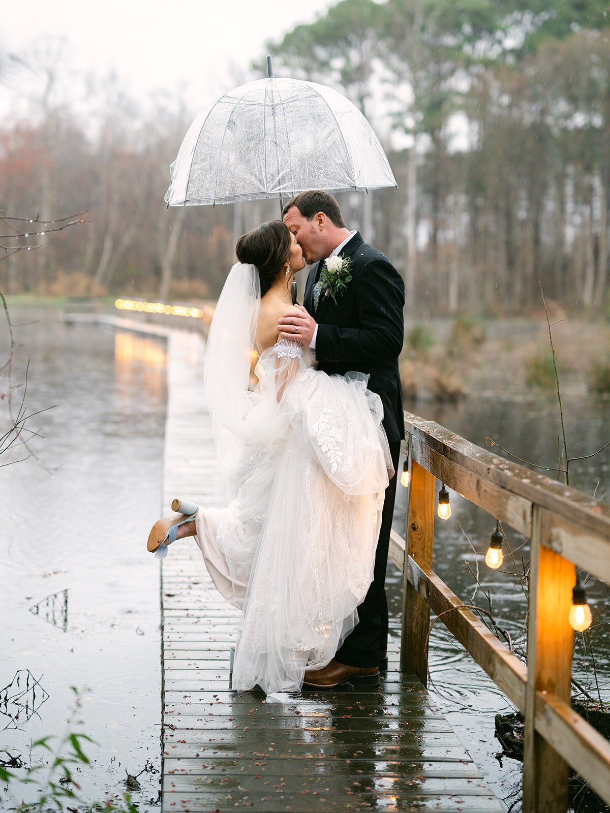 Wedding photographer Raleigh North Carolina - Brandie Baird -  wedding venue raleigh 27604 -  17