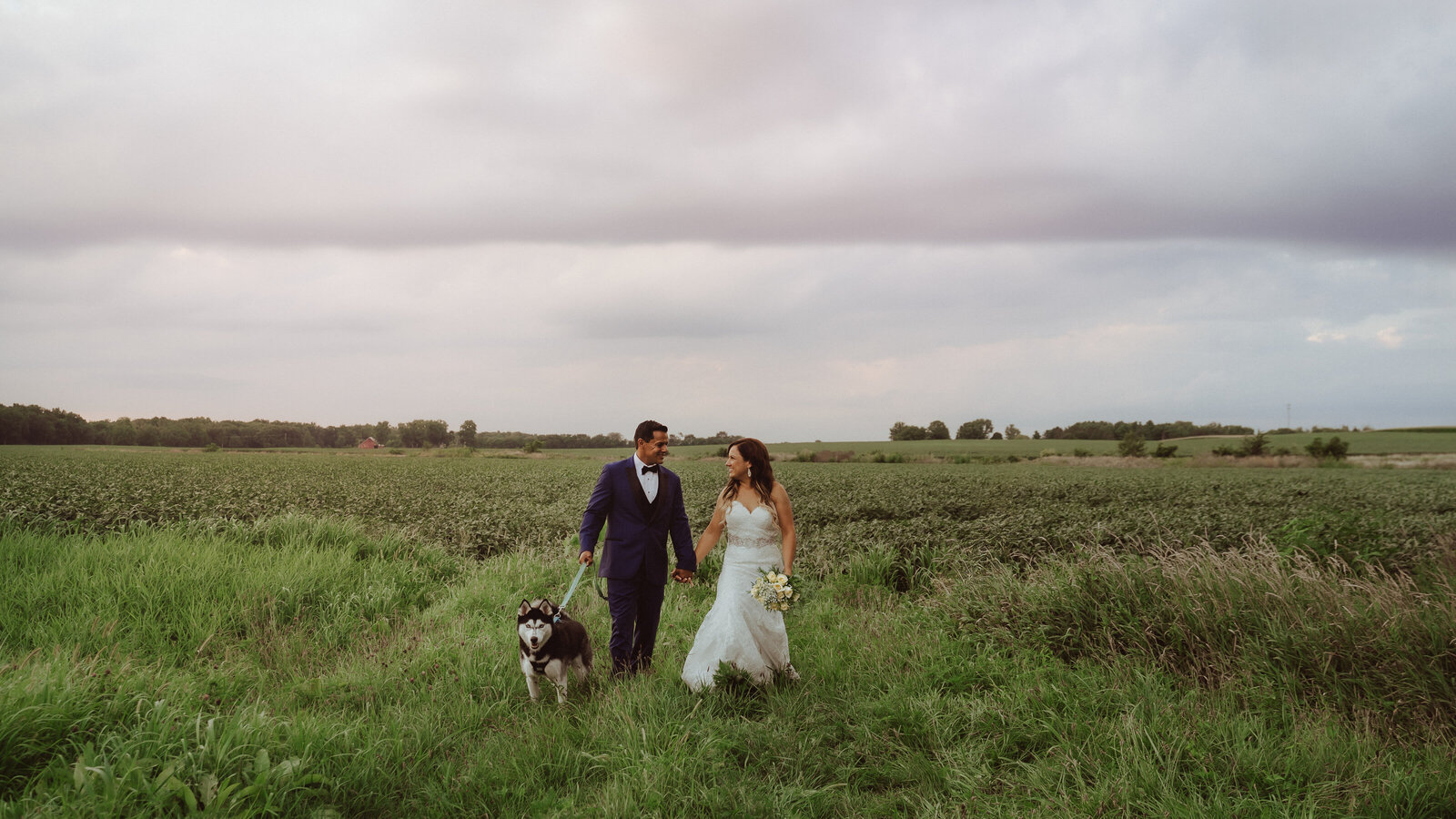 quad cities wedding venue -muscatine, ia | quad cities iowa city wedding photographer-