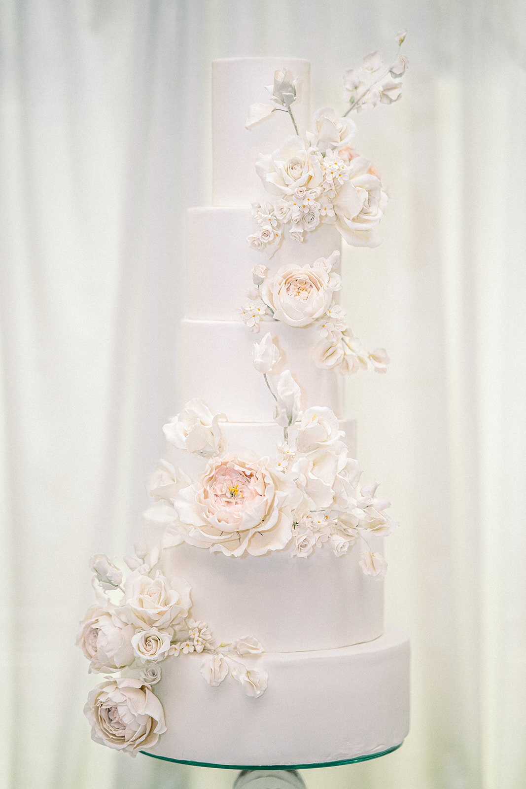 Luxury Wedding Cake at Union Hill, California