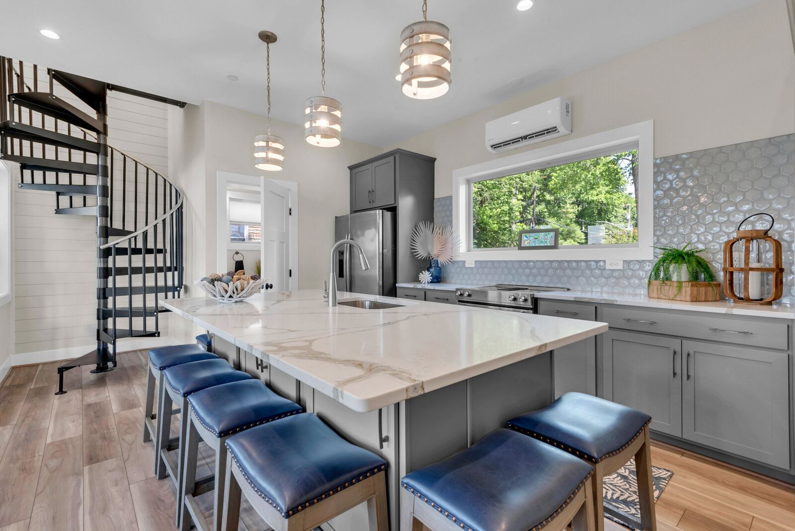 004-8192RiversideDrive-Pasadena-MD-21122-FULL