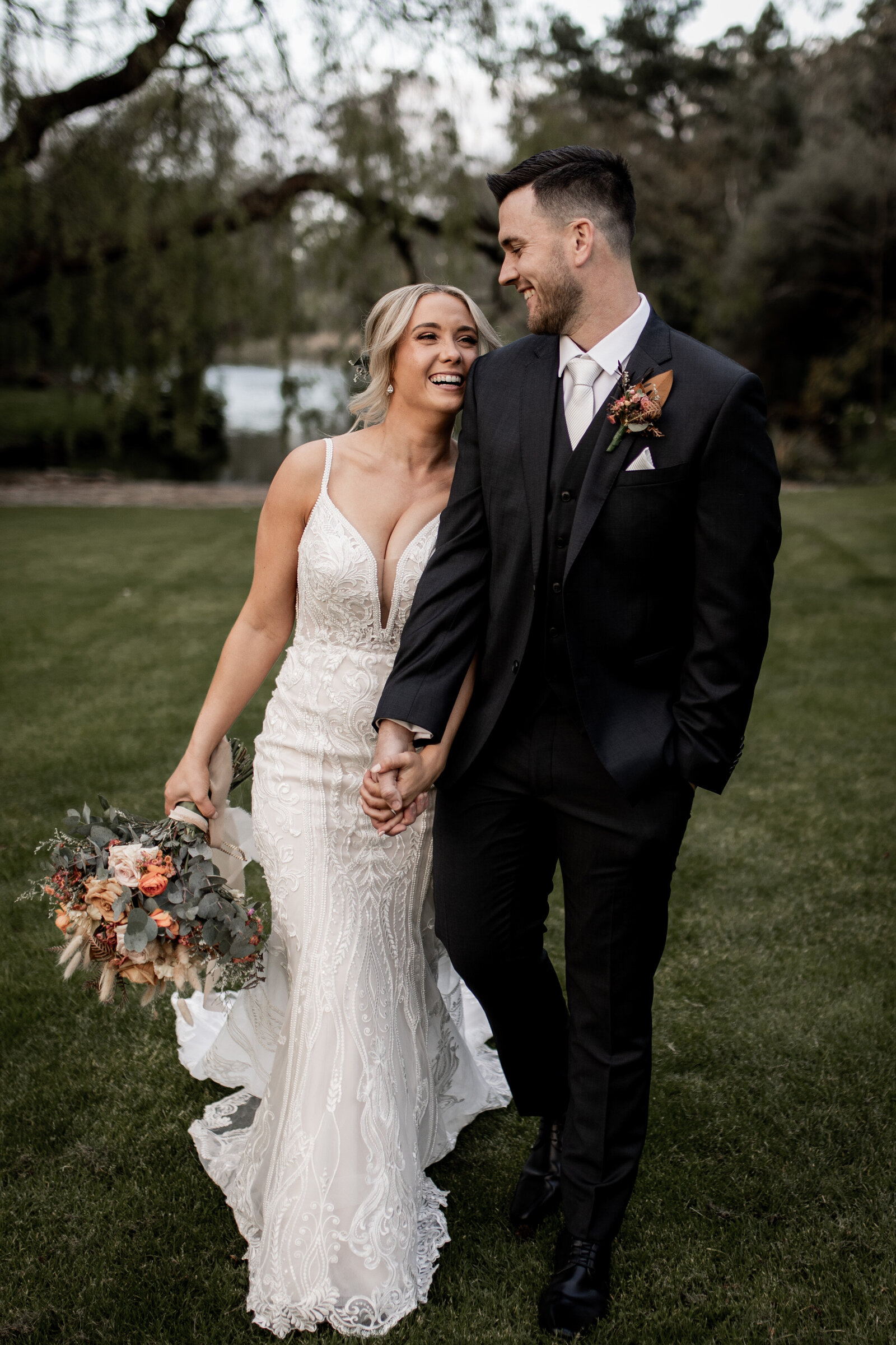 240921-Hannah-Sam-Rexvil-Photography-Adelaide-Wedding-Photographer-563