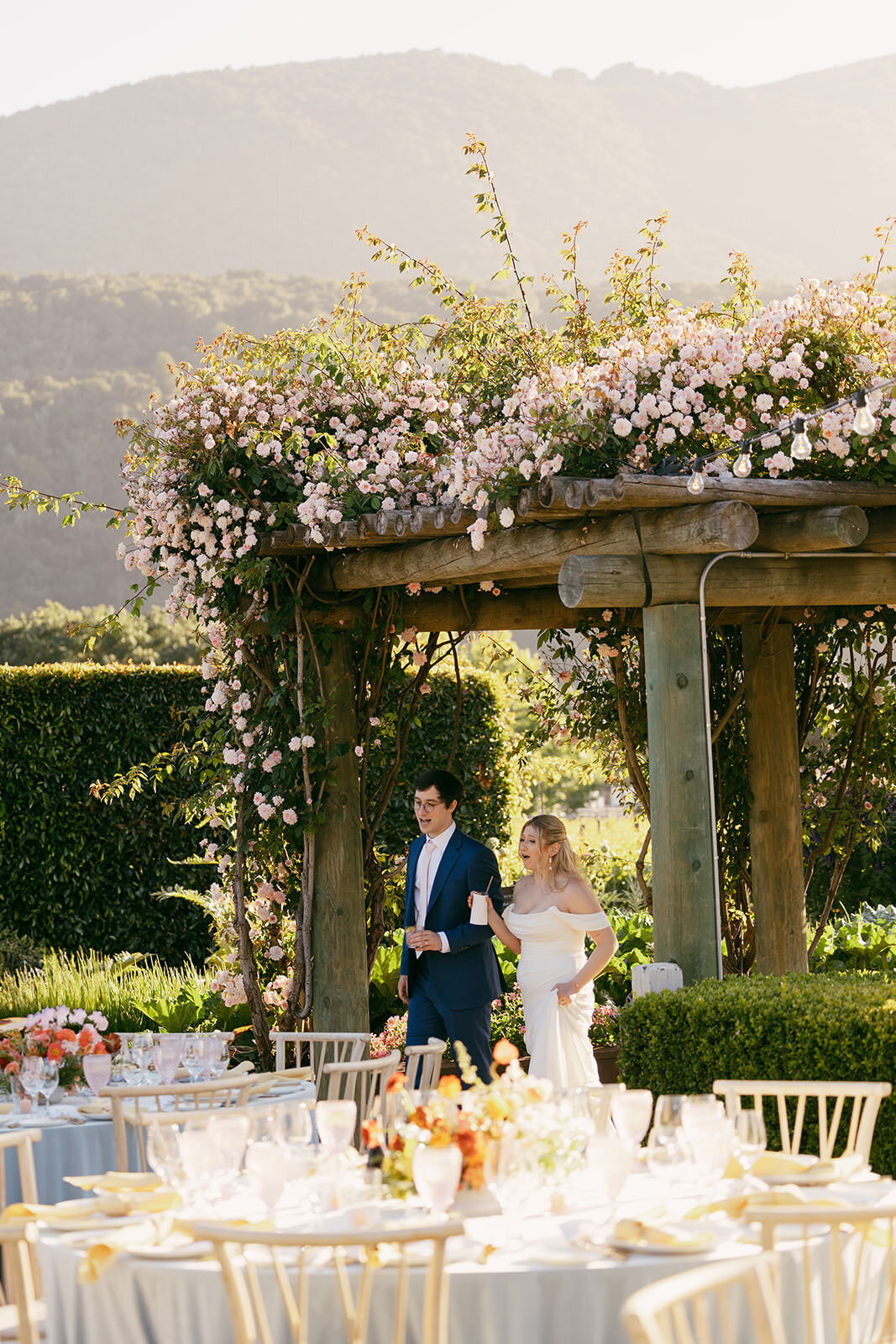 Colorful Bernardus Spring Wedding76