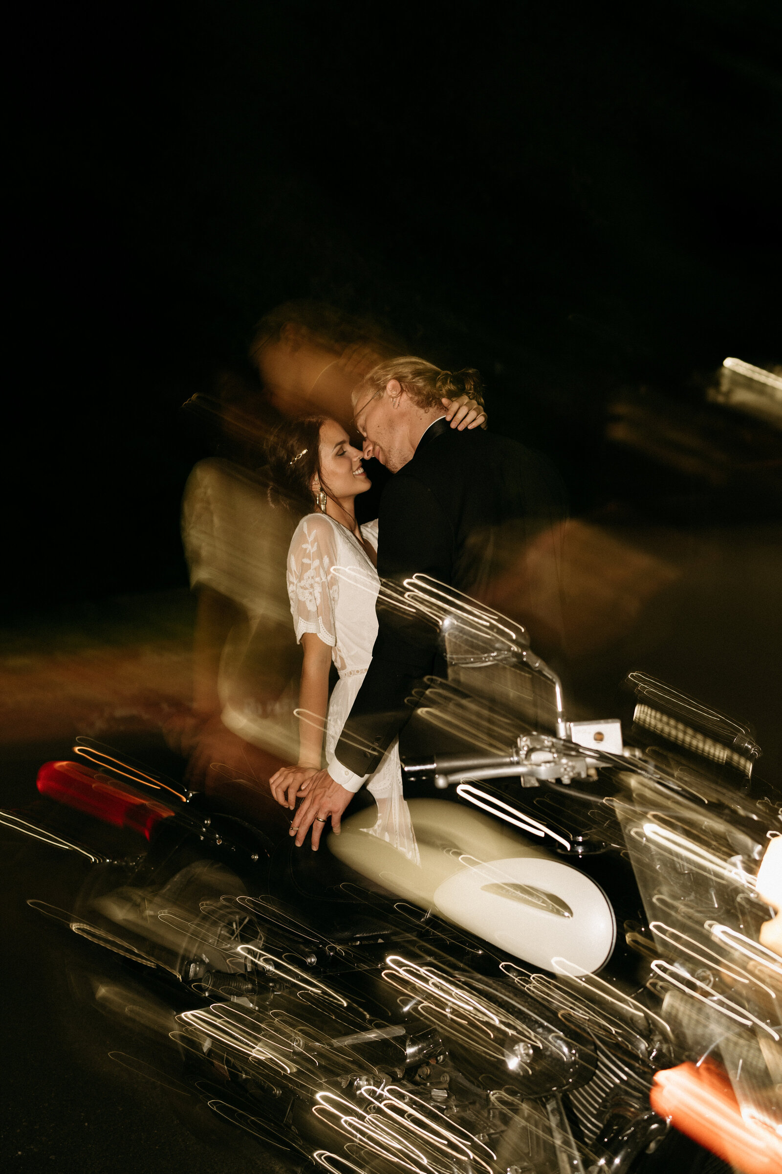 Austin-Motorcycle-Couple-06402