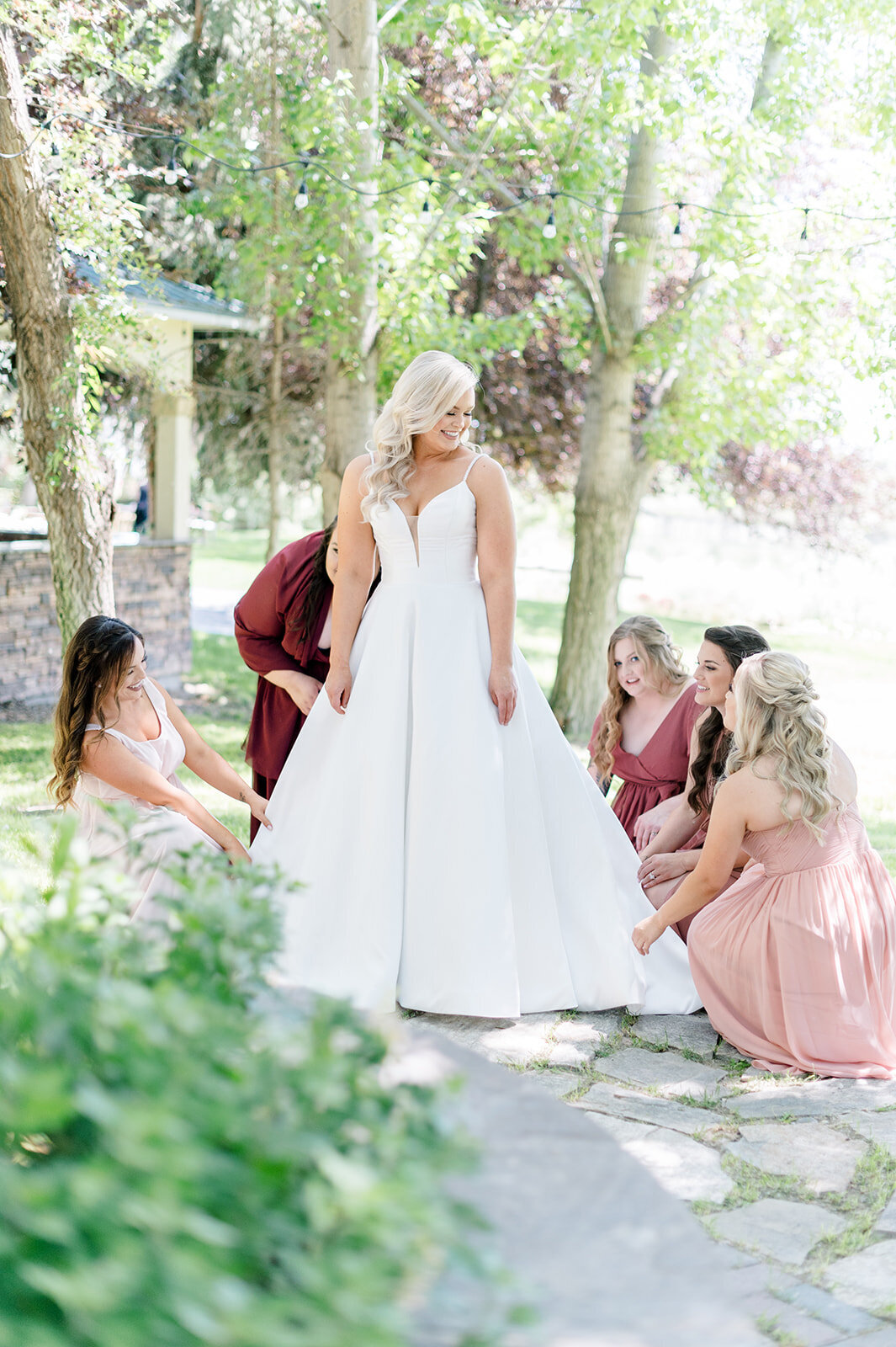 Bride getting ready with bridesmaids taken by the Best Boise Wedding Photographers