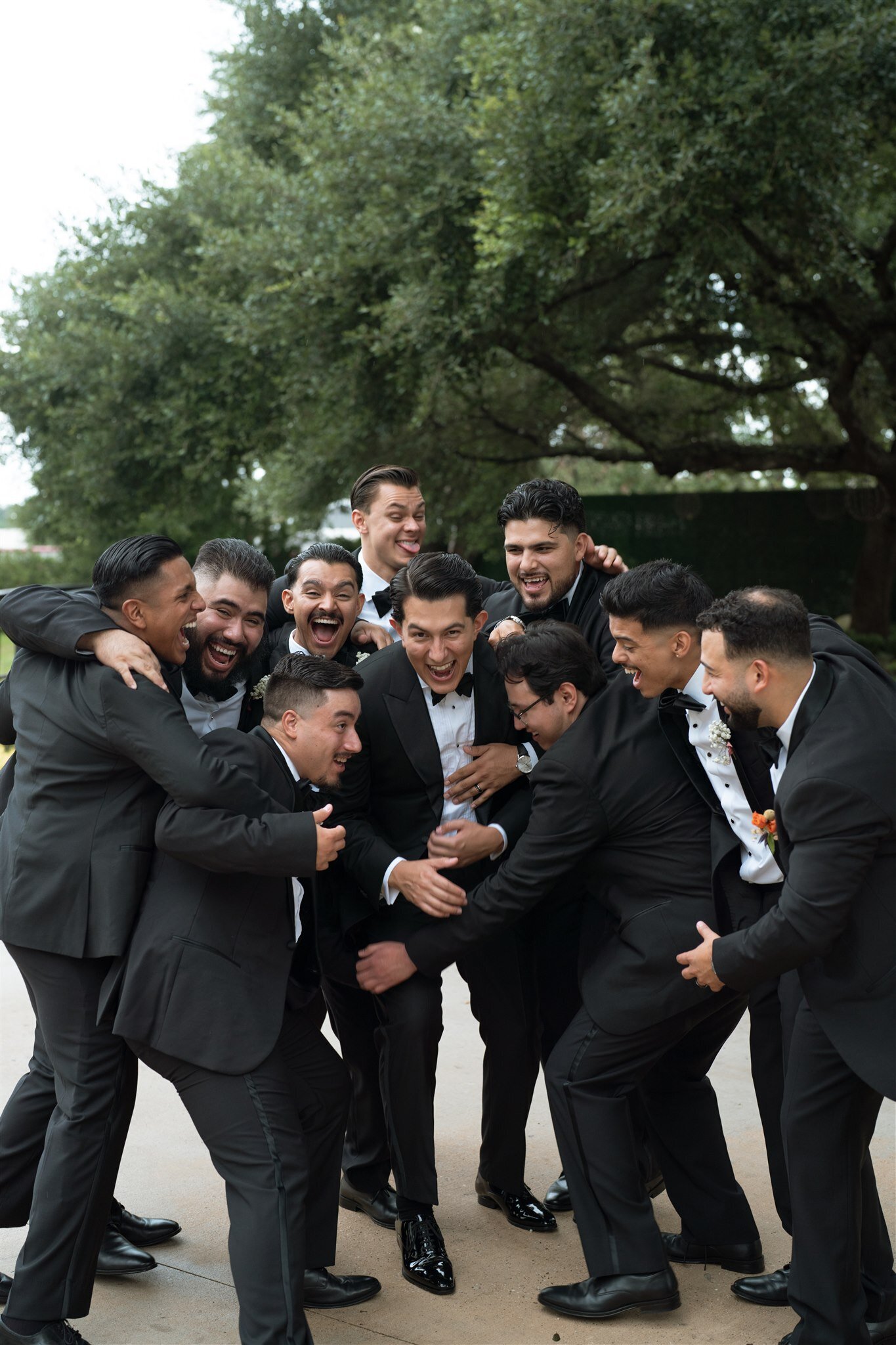 Previews - Quinones Weddings_-98
