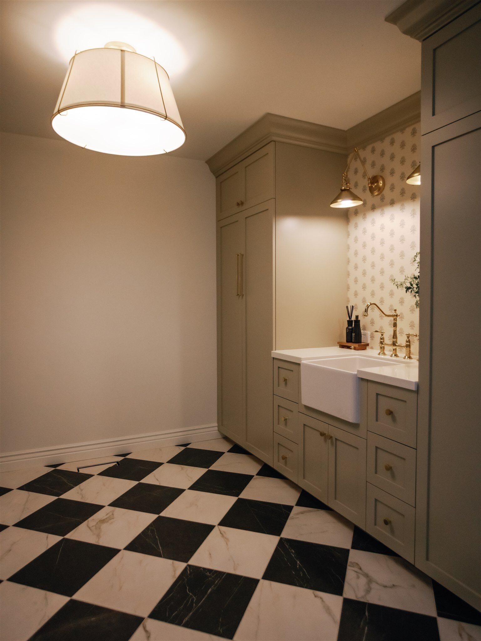 Kruger Interiors_Caddy Shack3
