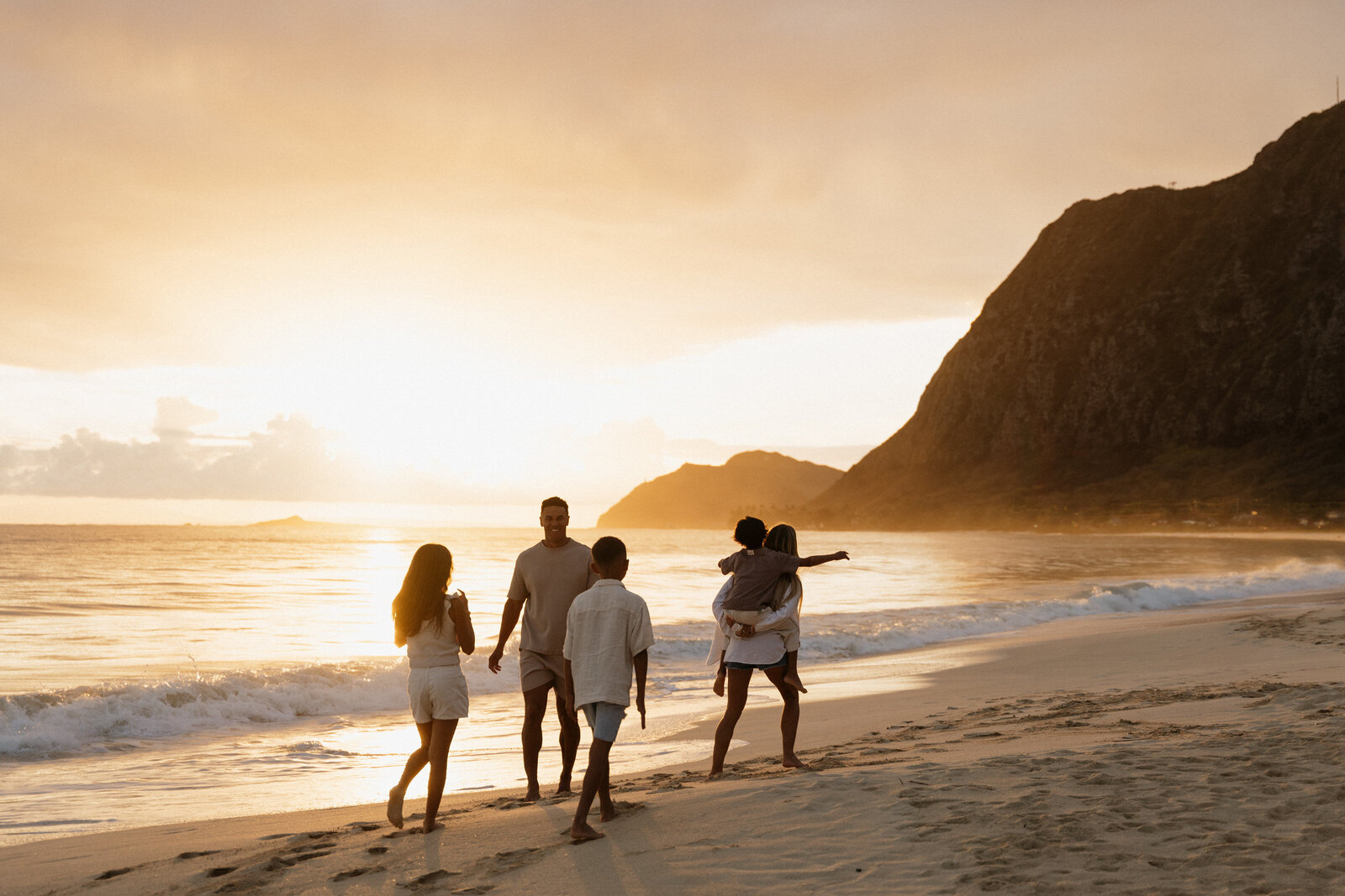 Mersadi Olson, Hawaii + Europe wedding and elopement photographer