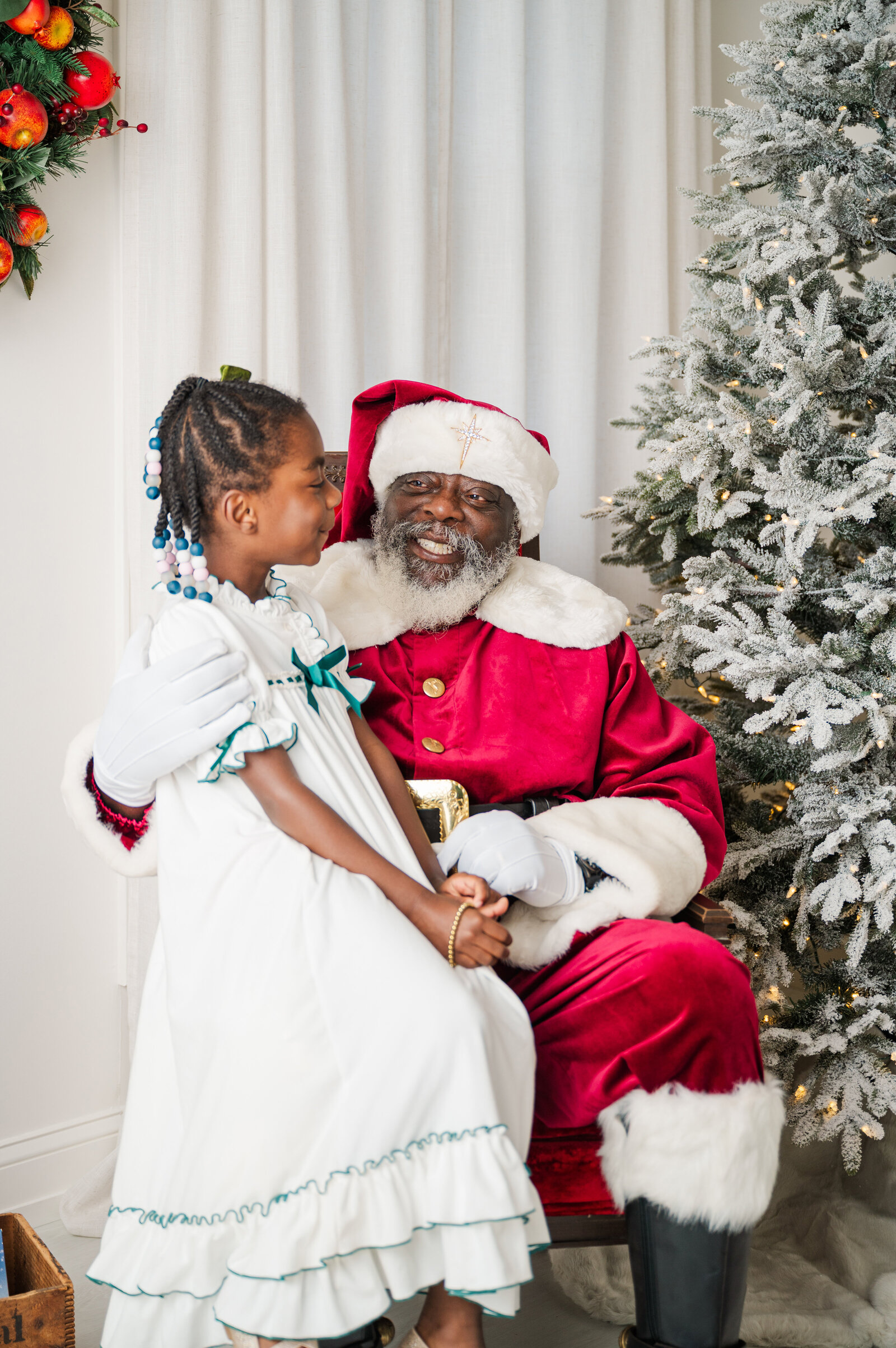 Santa-Shawn_Winston-Salem_NC_2025-10-5_18489
