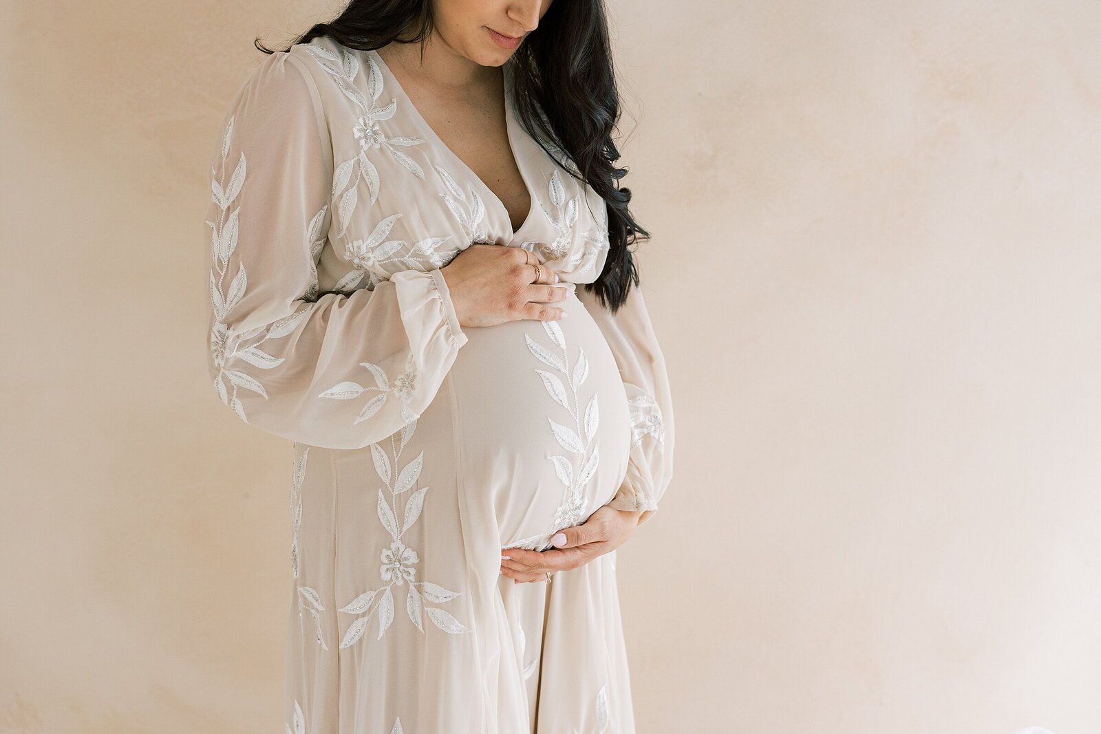 Philadelphia Newborn and Maternity Photographer | Maternity Photographer Near Me Media PA_0010