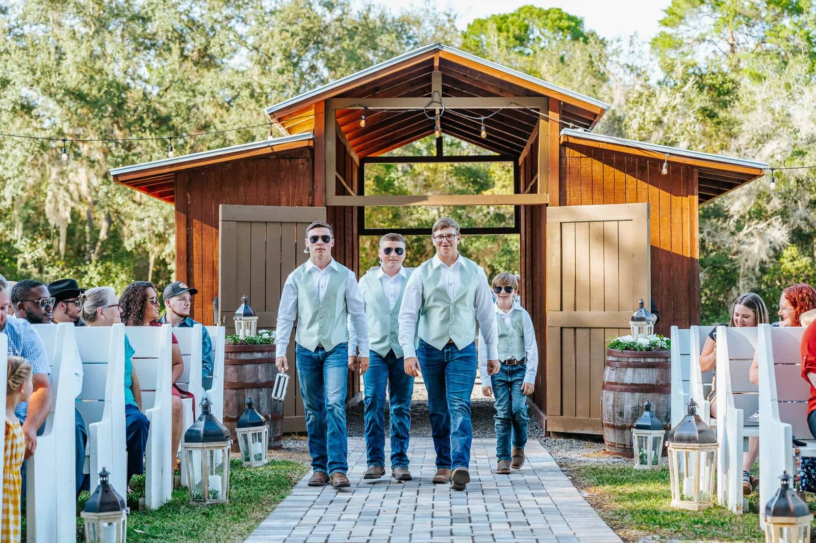 ever-after-farms-wedding-venue-lakeland-wedding-photographers