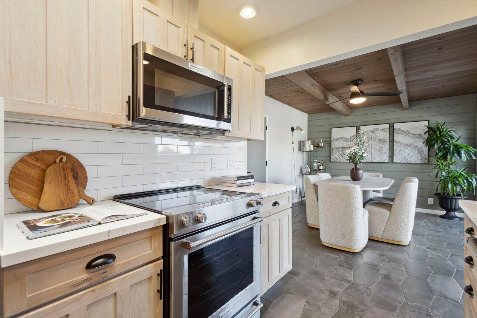 13_updated-kitchen-top-real-estate-agent-michael-jimenez-realtor-pacifica-home-for-sale