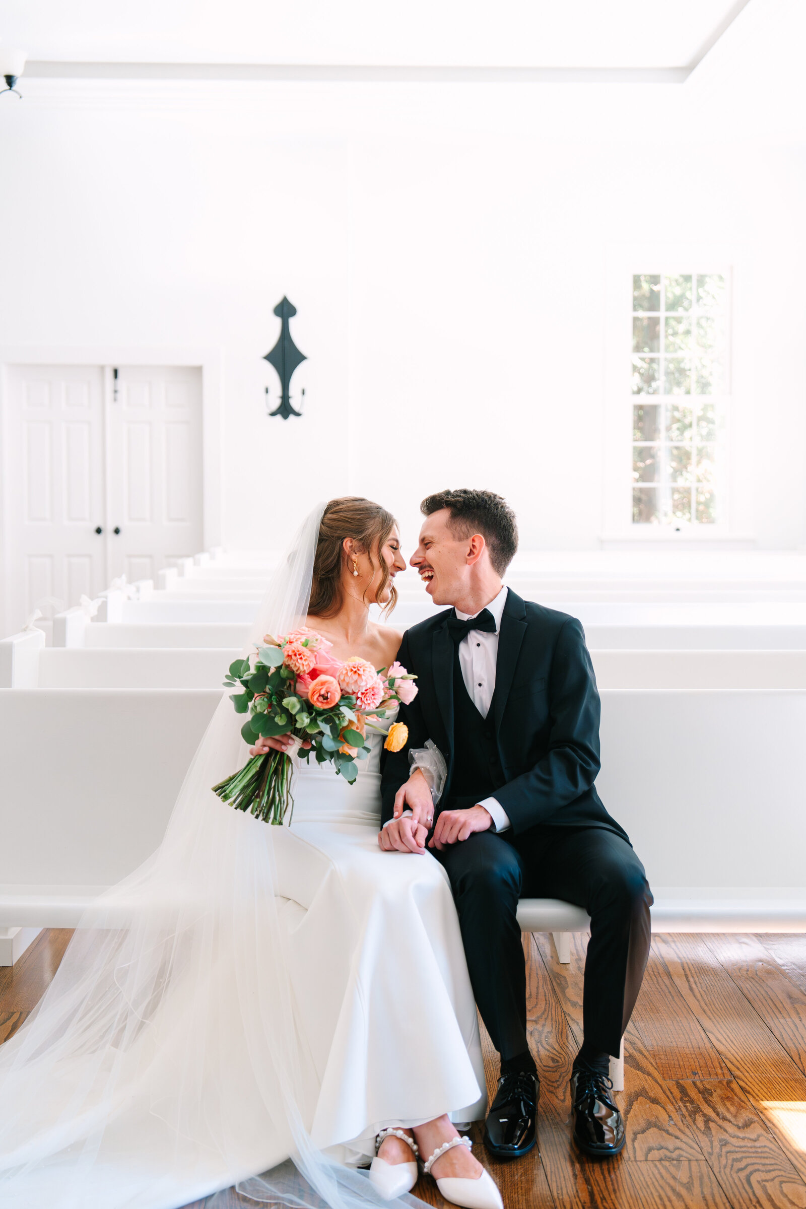brittney moseby photography evansville wedding photographer and videographer luxury weddings and events husband and wife photo video team editorial posing top photographer in indiana-5