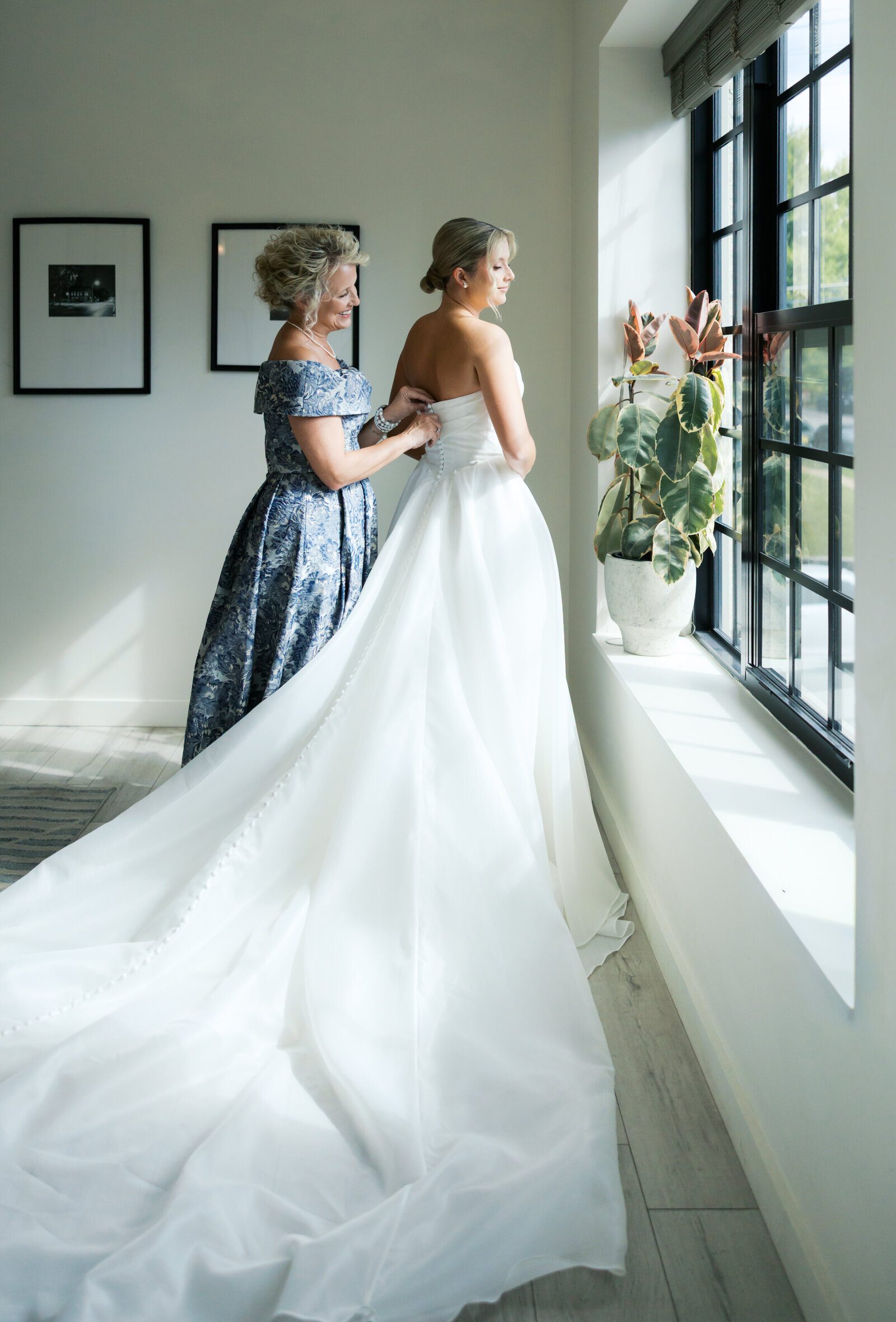 Wild Carrot St. Louis Wedding Photographer Lainie Arnold Photography-15