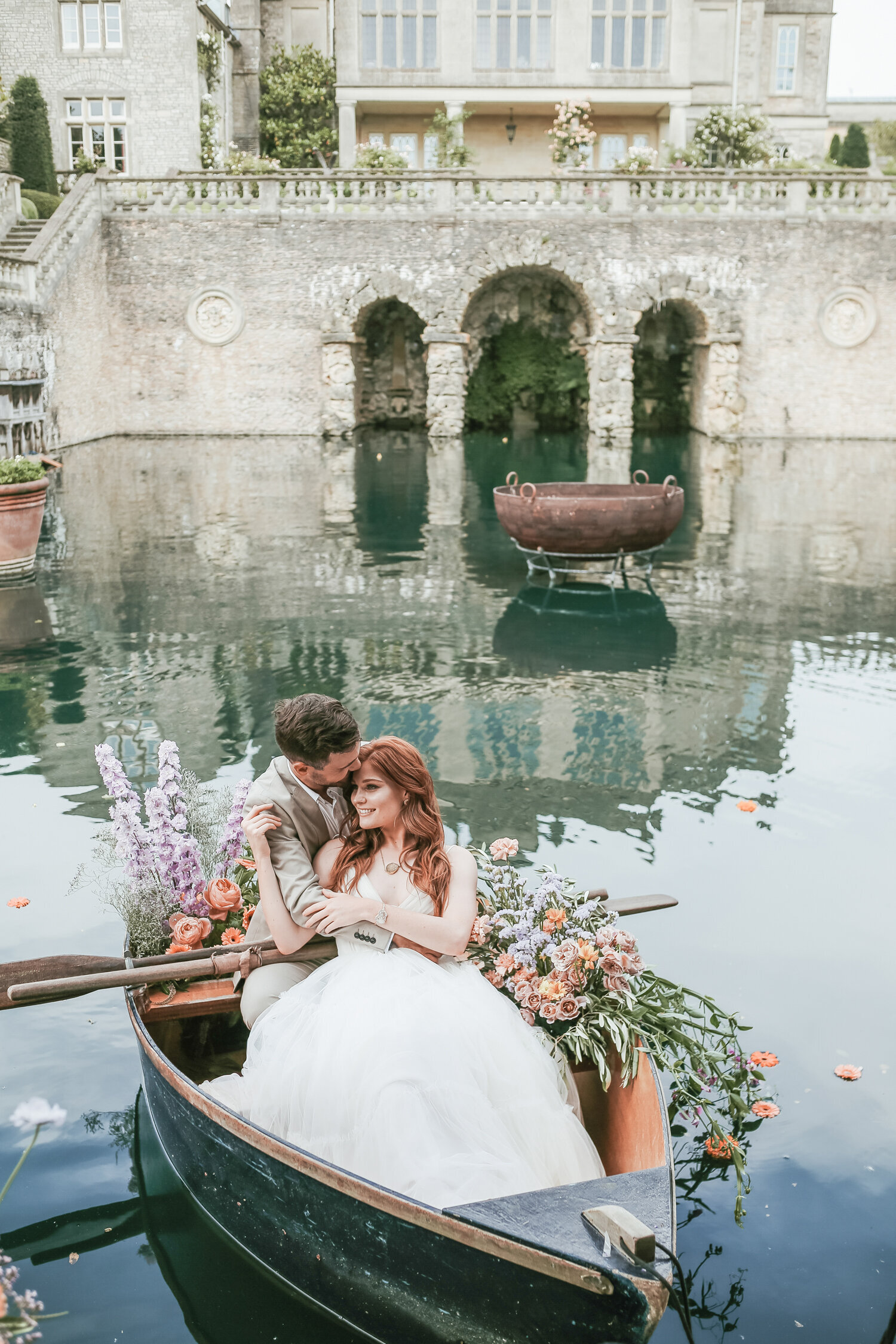 euridge-manor-bride-groom-boat