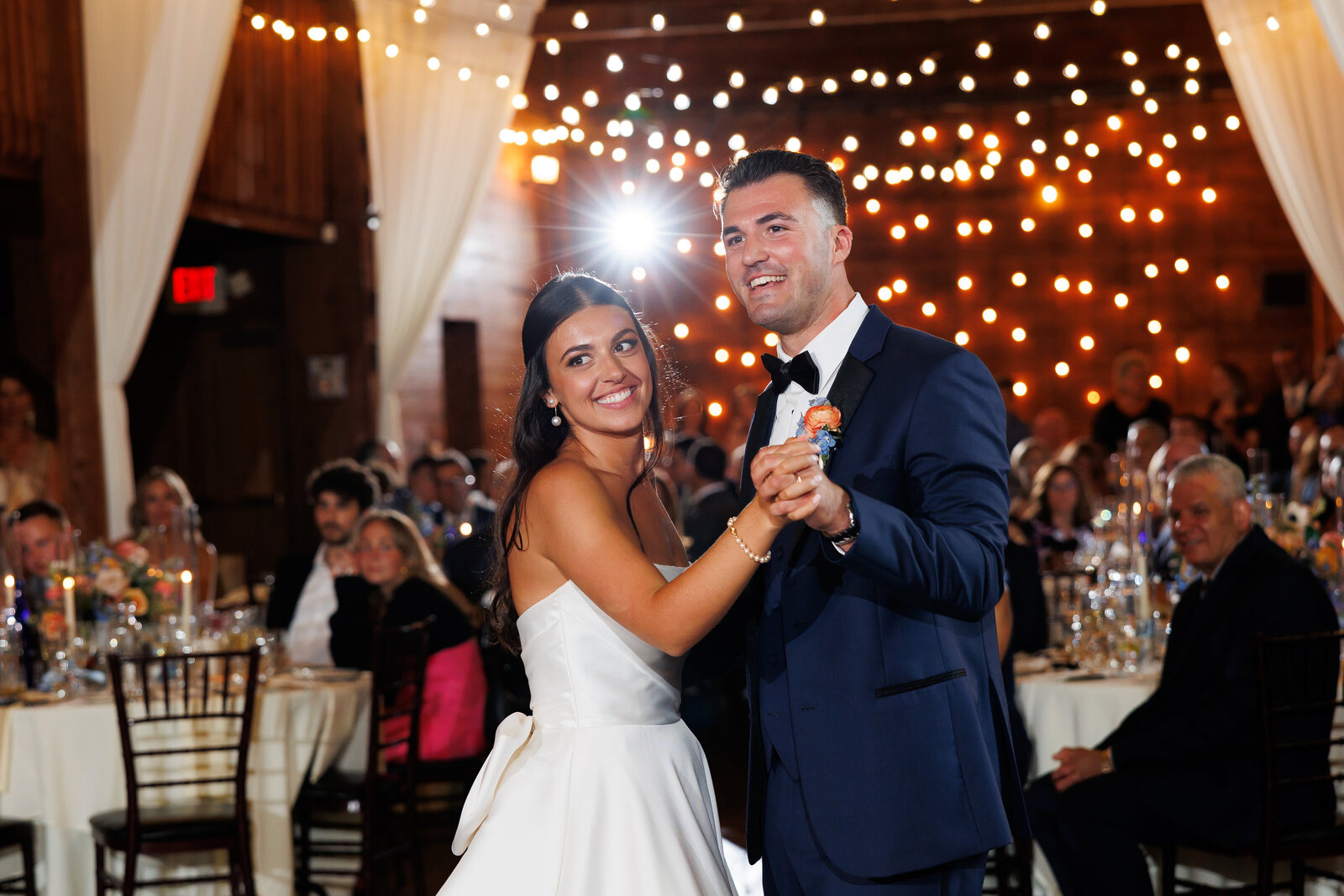 barns-wesleyan-hills-wedding-photos-2