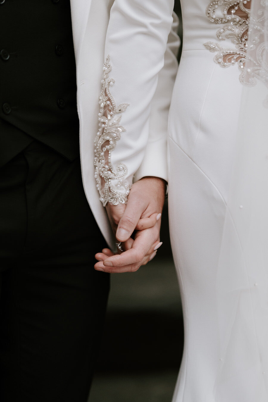 Nicola-Campbell-Editorial-Wedding-Photographer-Scotland-Signet-Library-Caitlin&Darren-103