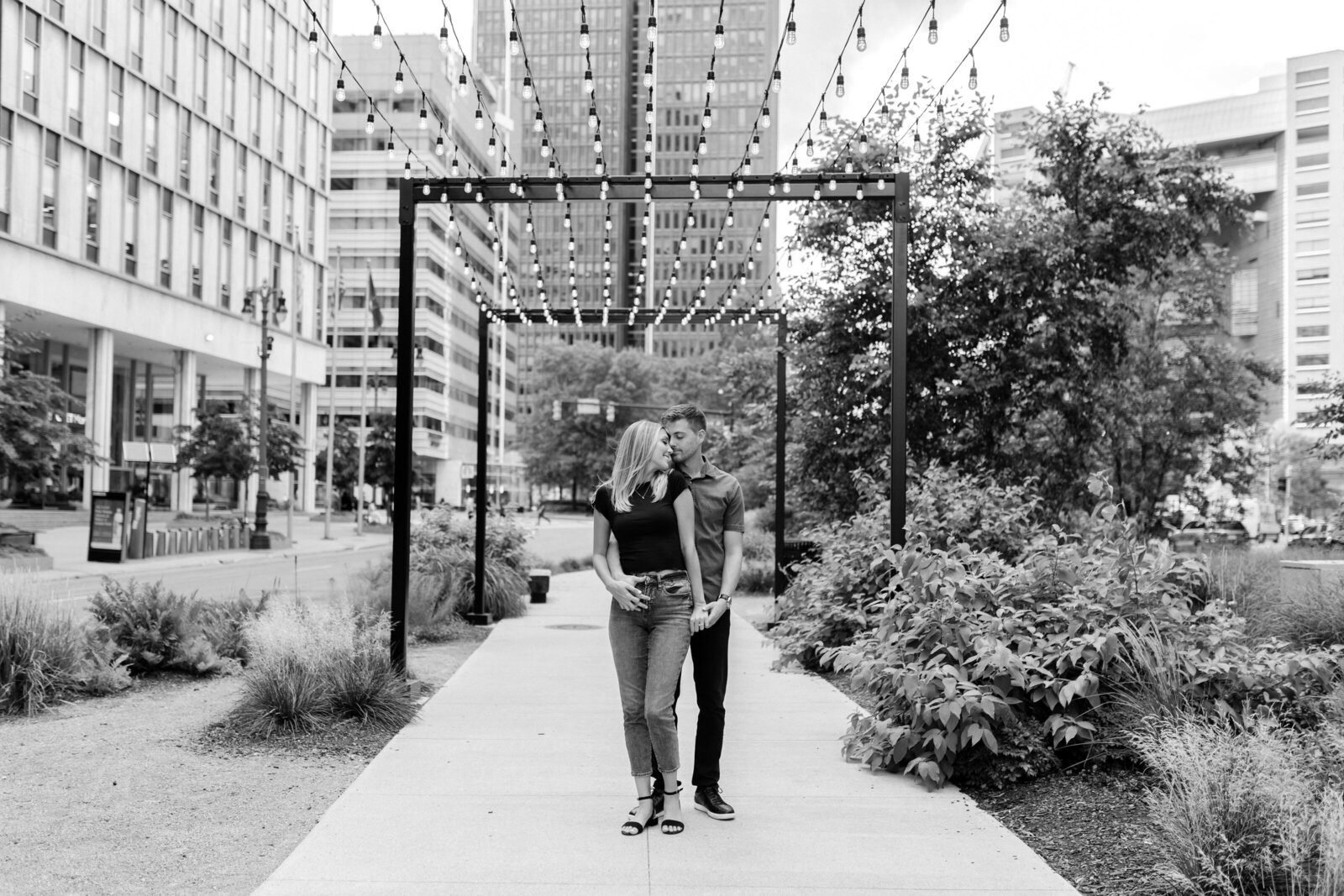 Kayla_Alex_Downtown_Detroit_DIA_Engagement-75