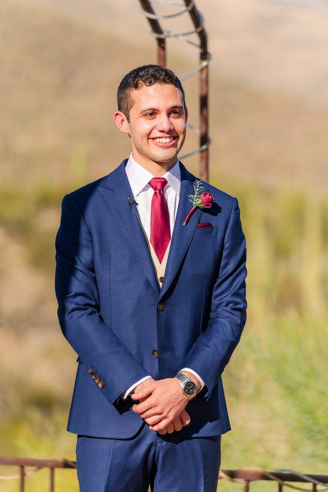 blush-and-burgundy-Spring-wedding-Saguaro-Buttes-Christy-Hunter-Photography_013