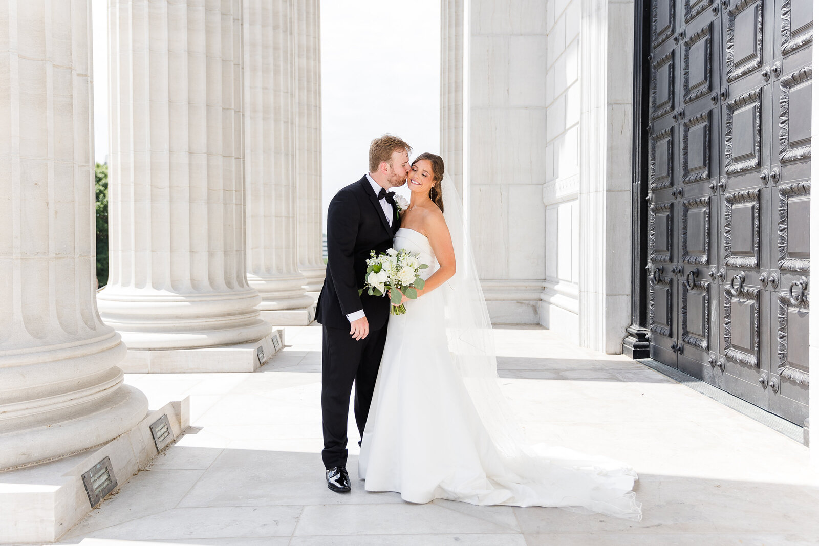 Destri & BJ wedding sneak peeks. Bella Faith Photograpy.]01