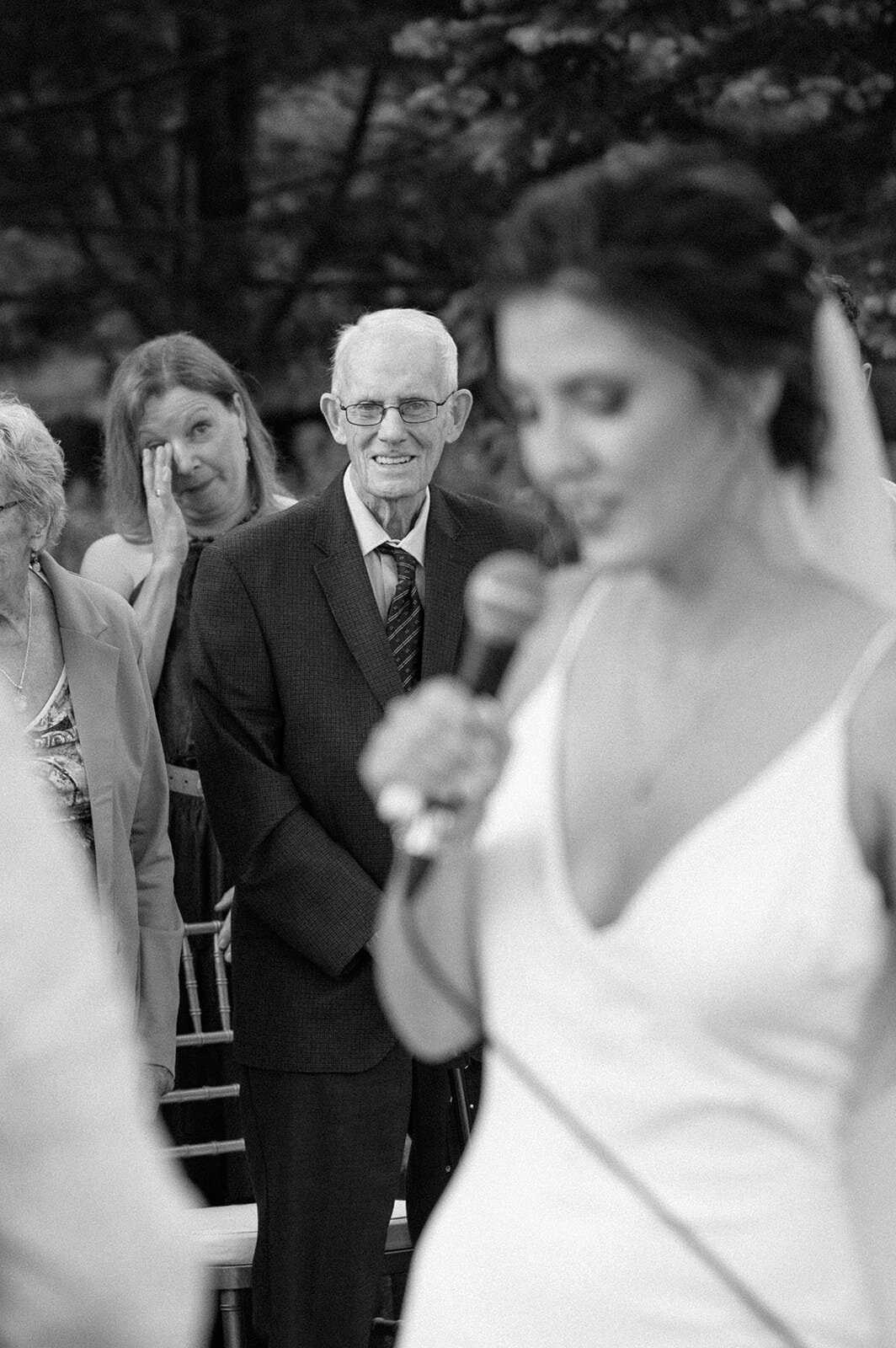 ceremony-wedding-intimate
