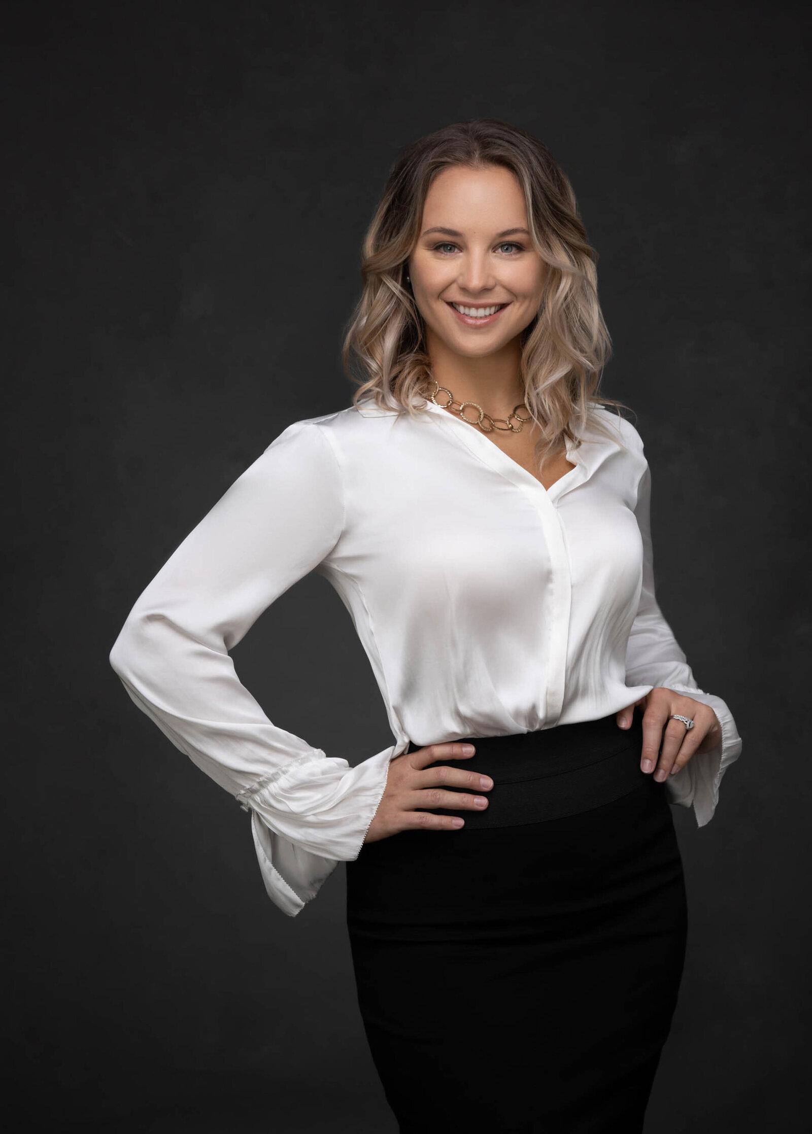 sarasota-professional-headshot-photographer-portrait-boutique-2