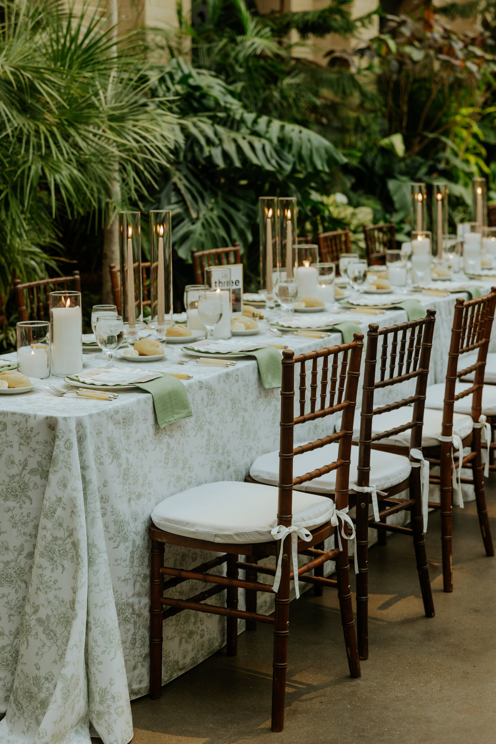Lauritzen-Gardens-Wedding-402-Events-Julia & Connor  (57)