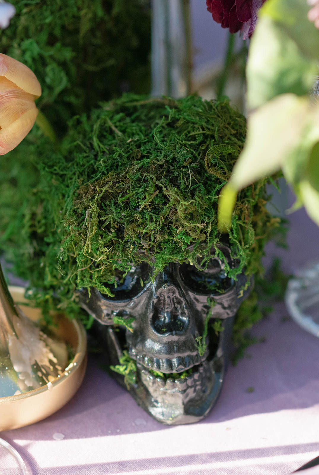 Gothic-Disco-Floral-Wedding79