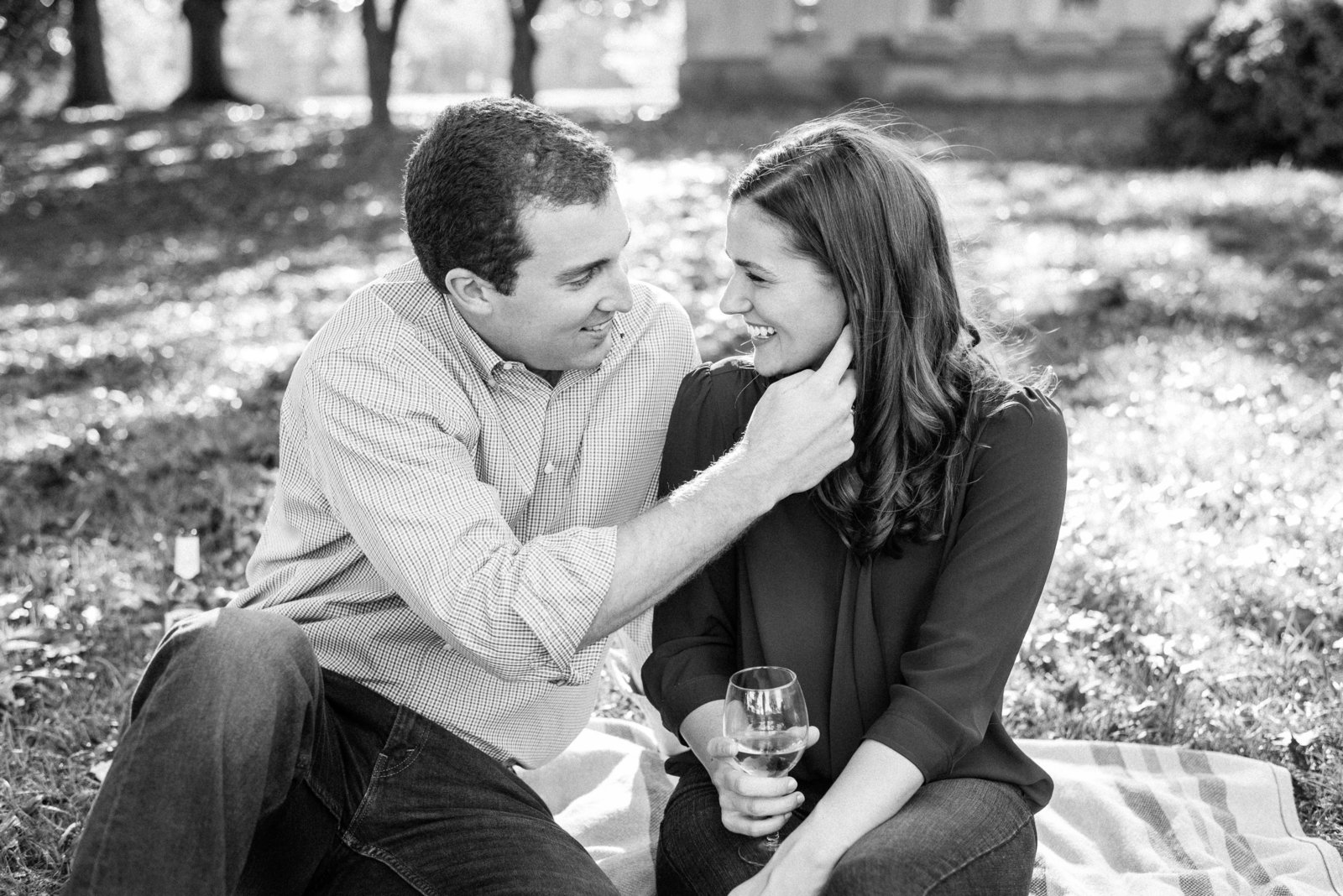 MC-and-Robbie-Monument-Avenue-Engagement-Photos-Melissa-Desjardins-Photography-3