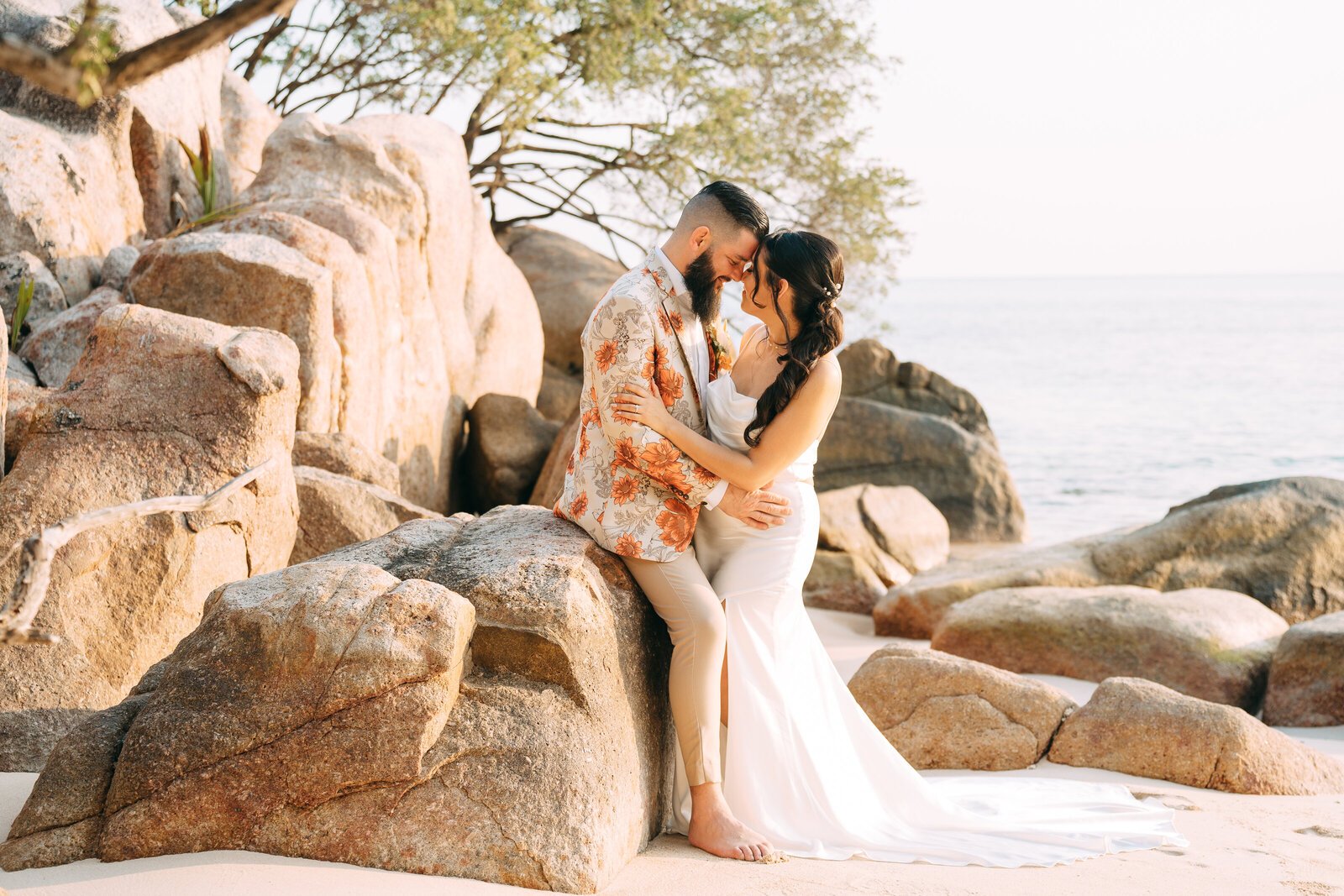 couple with parasol