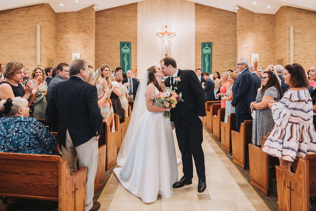 ErinandMike-MariahKastenPhoto-MichiganWeddingPhotographer-125