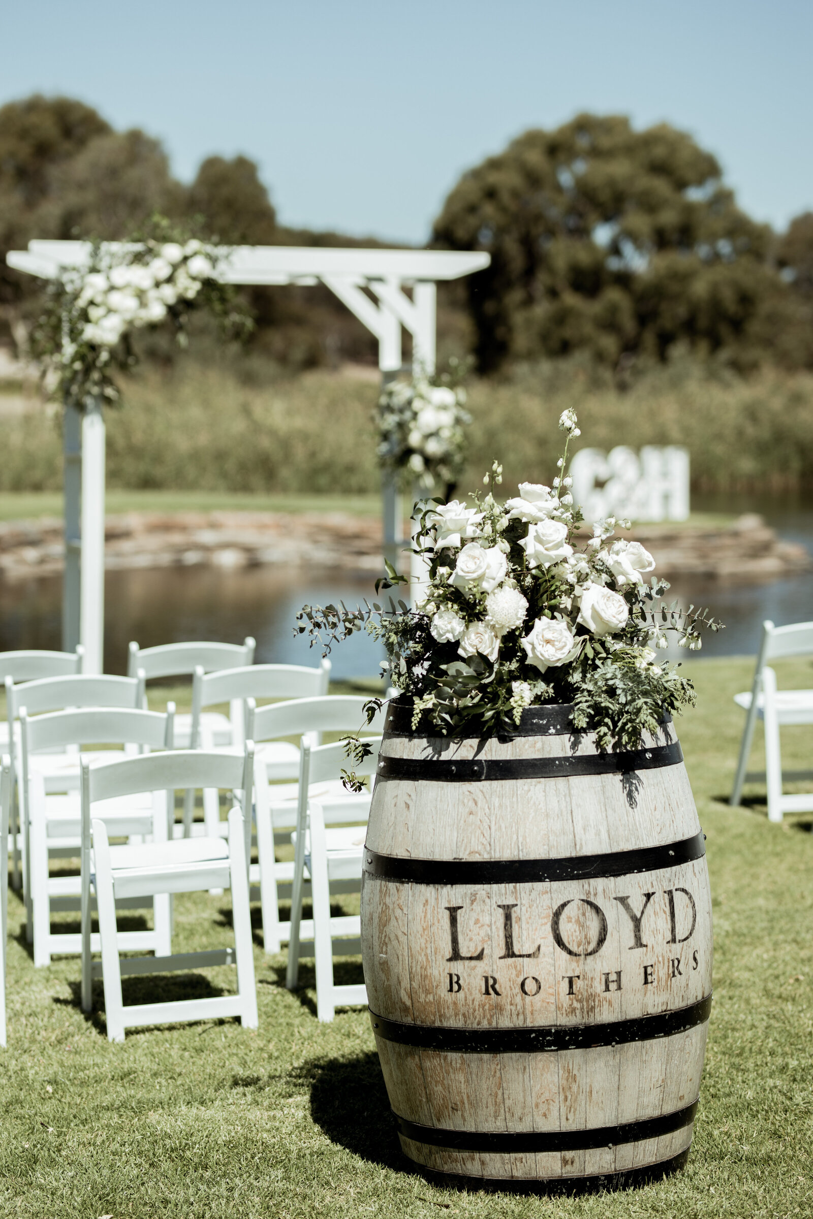 Helen-Craig-Lloyd-Brothers-Wines-Wedding-Rexvil-Photography-305