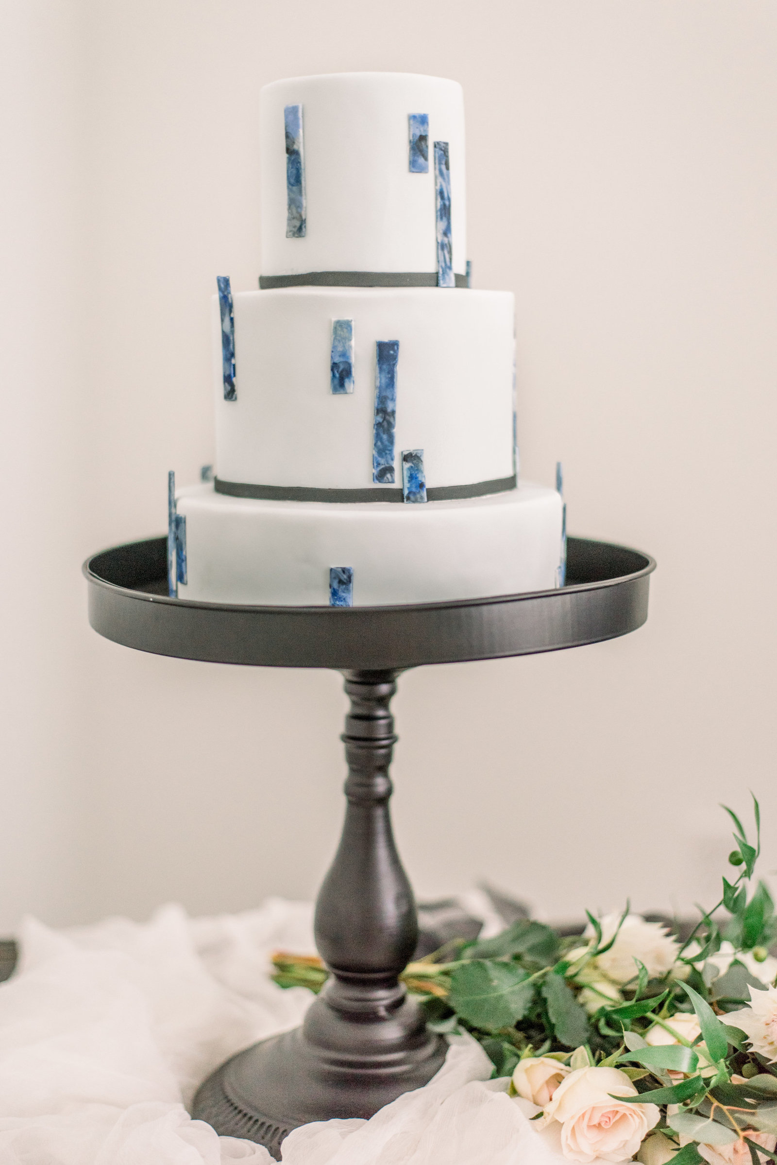 Wedding Cake | Jessica Lucile Photography