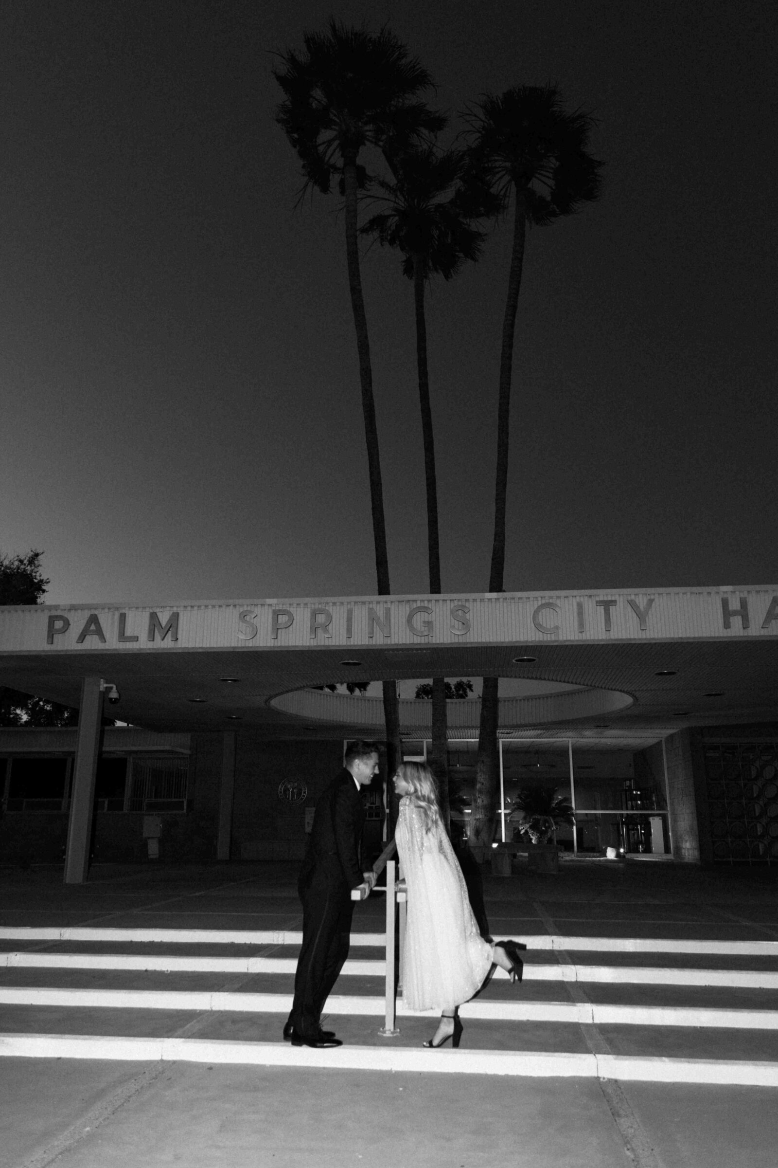 palm-springs-city-hall-elopement