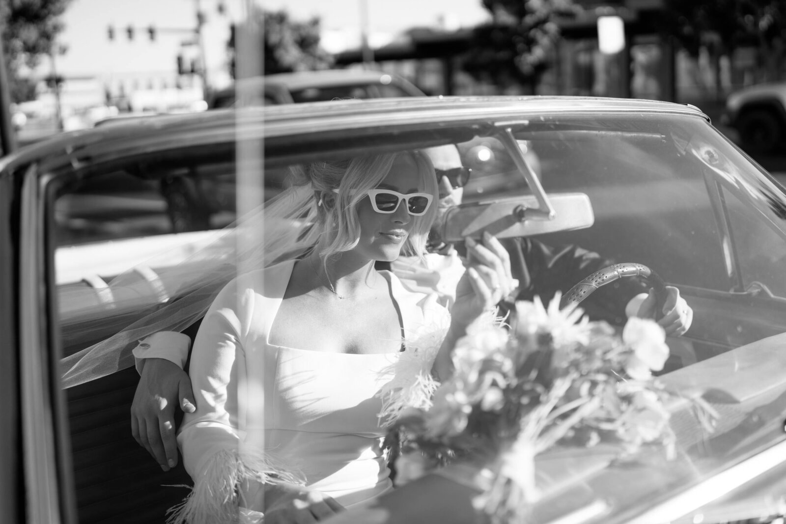 Las-Vegas-Destination-Luxury-Wedding-and-Elopement-Photographer-10