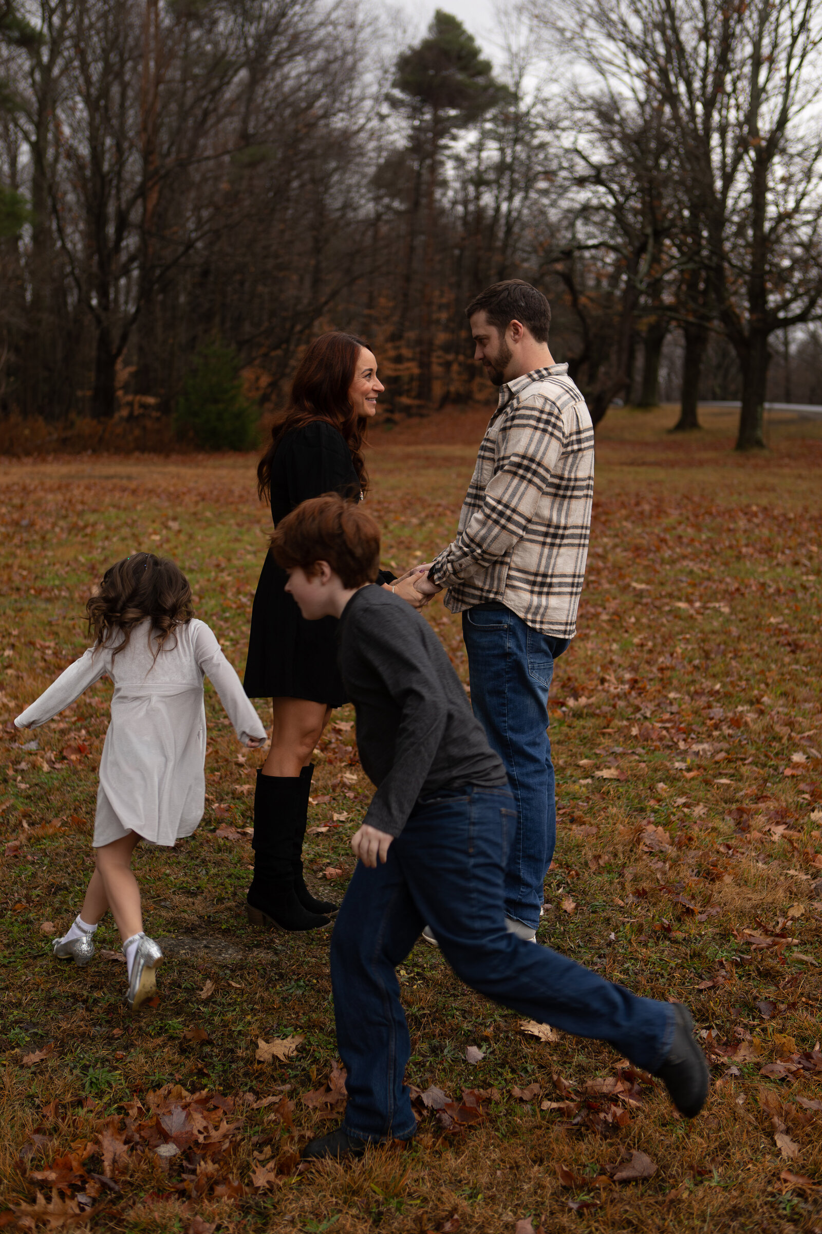 Hannon Christmas Mini (1)