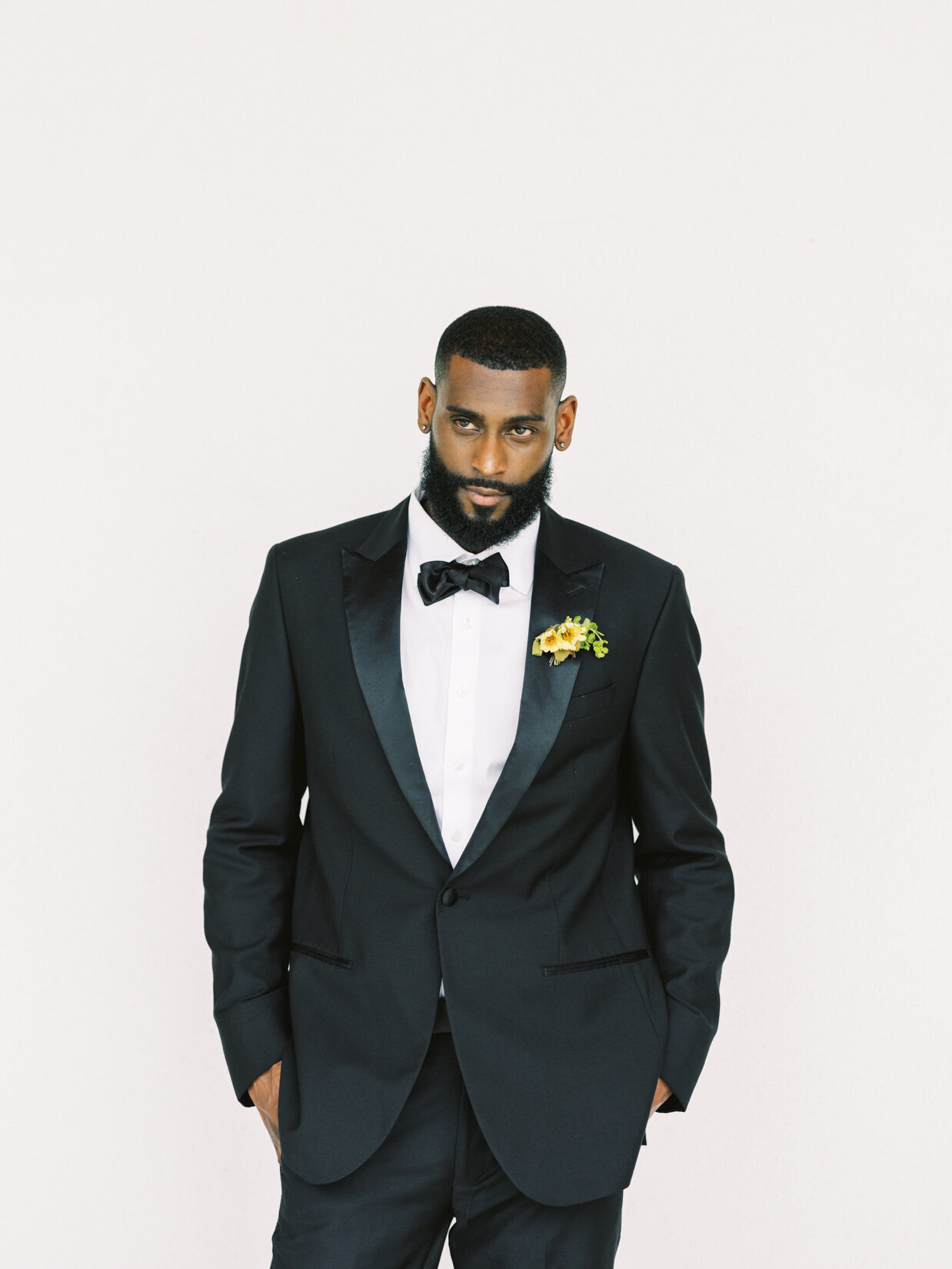Arlo-Austin-Wedding-Editorial-Katie-Rivera-Photo-Editors-Guide-180