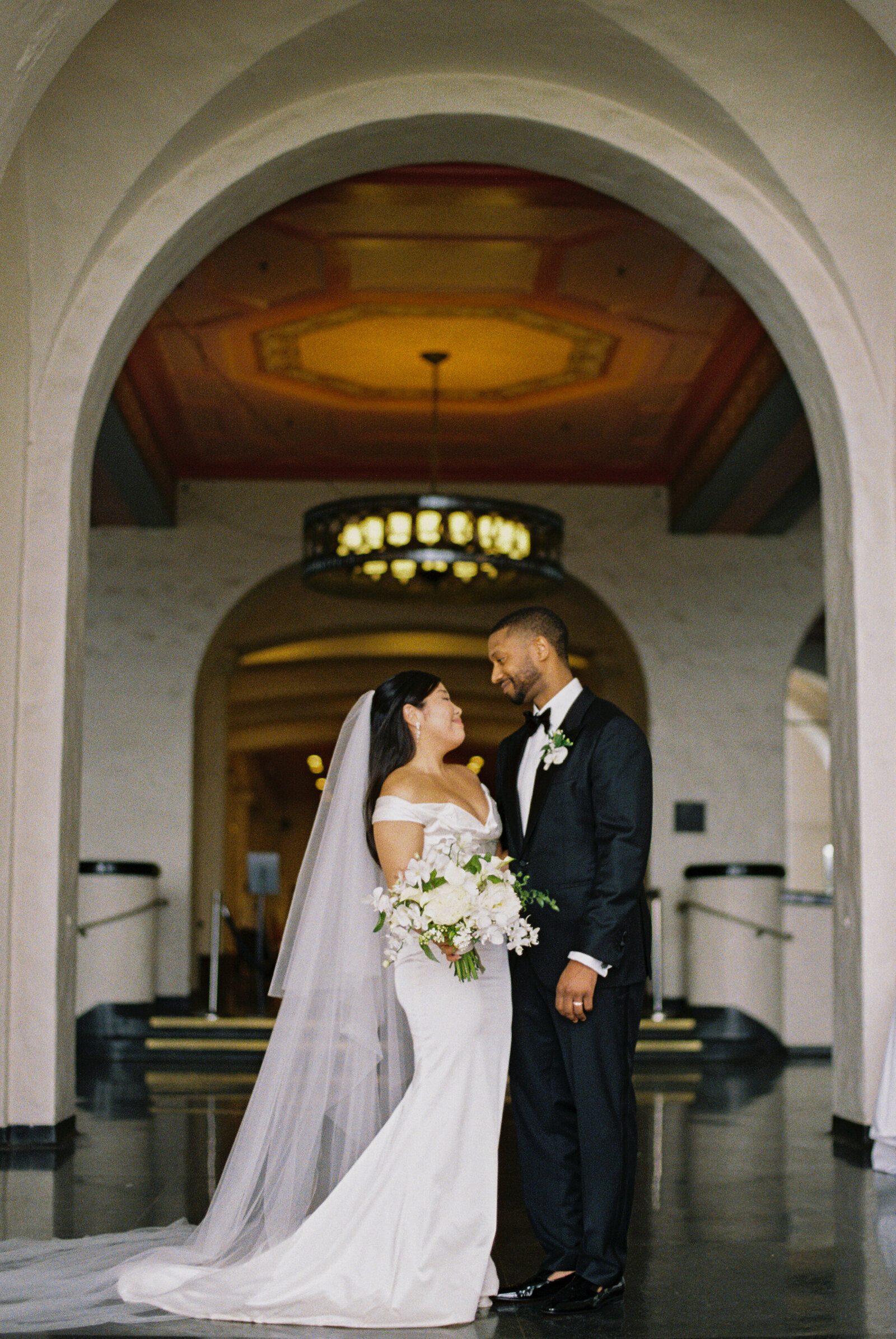 Royal Hawaiian Wedding on Oahu by Amanda Hartfield-31