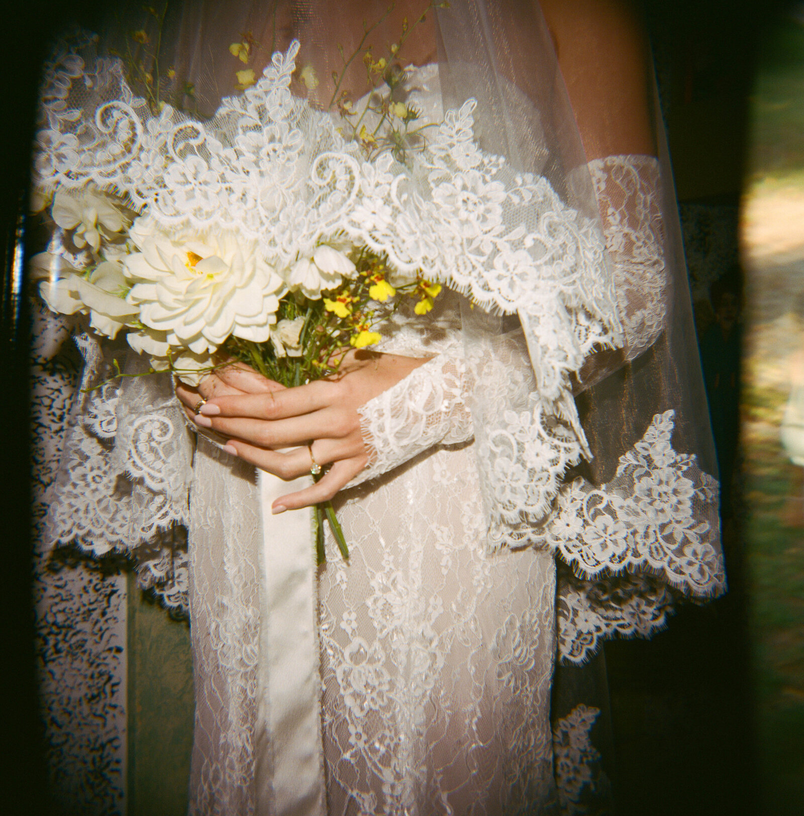 analog-film-backyard-hudson-wedding-photography