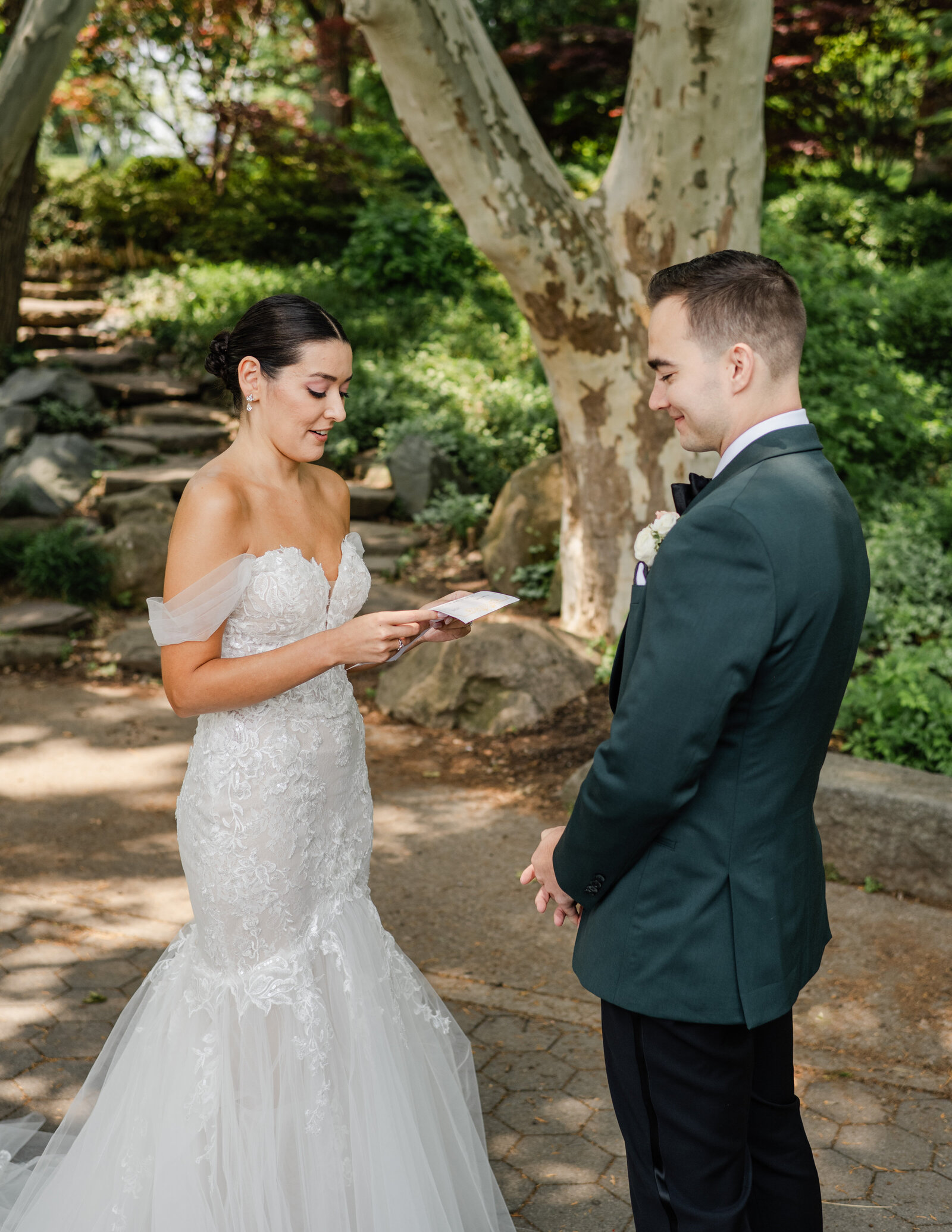 Avanti-Mansion-Buffalo-New-York-wedding-Brittany-Ford-Photography-Buffalo-New-York-Wedding-Photographer-mattdelilah-201
